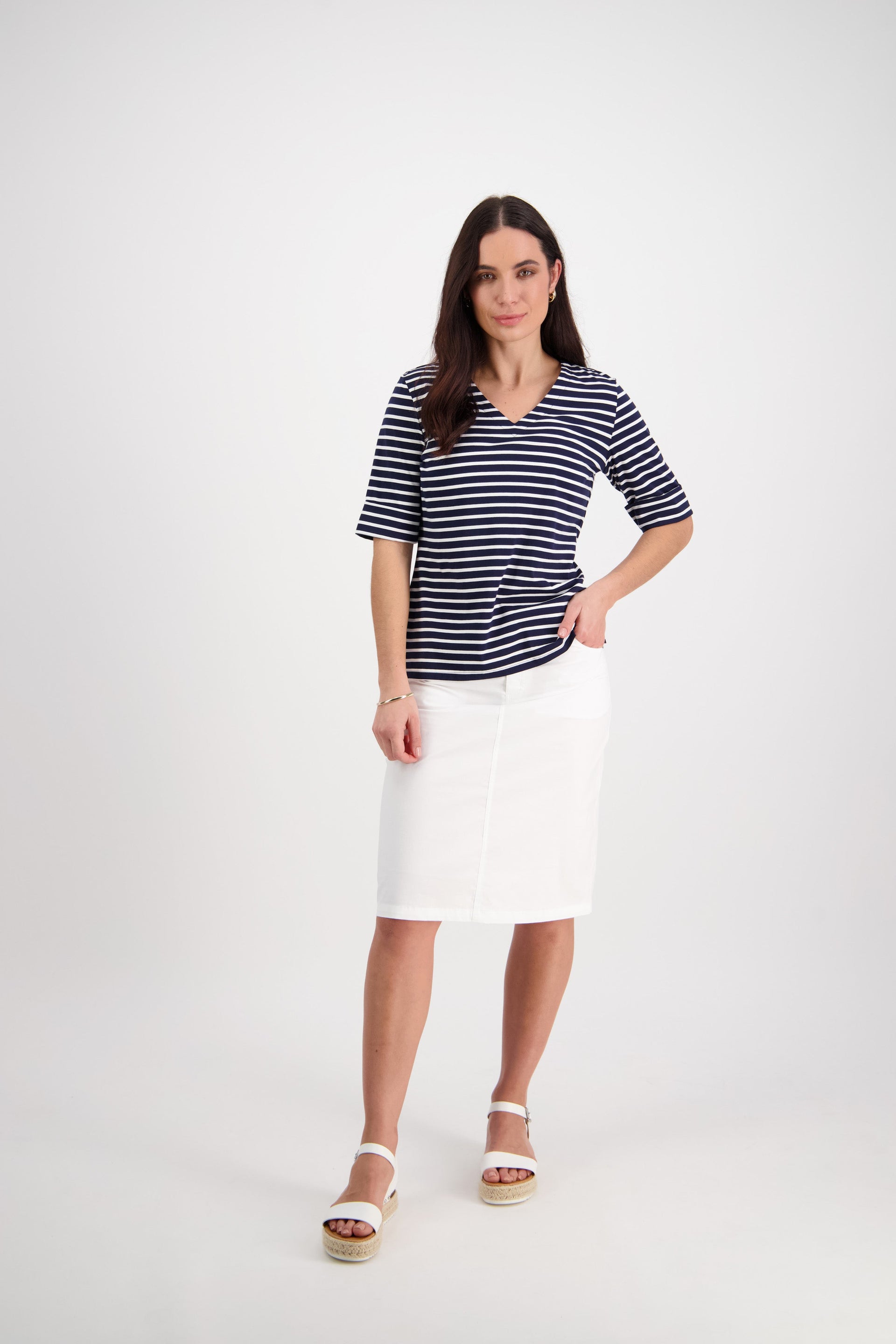372AVP White - Poplin Skirt with Back Vent - Vassalli