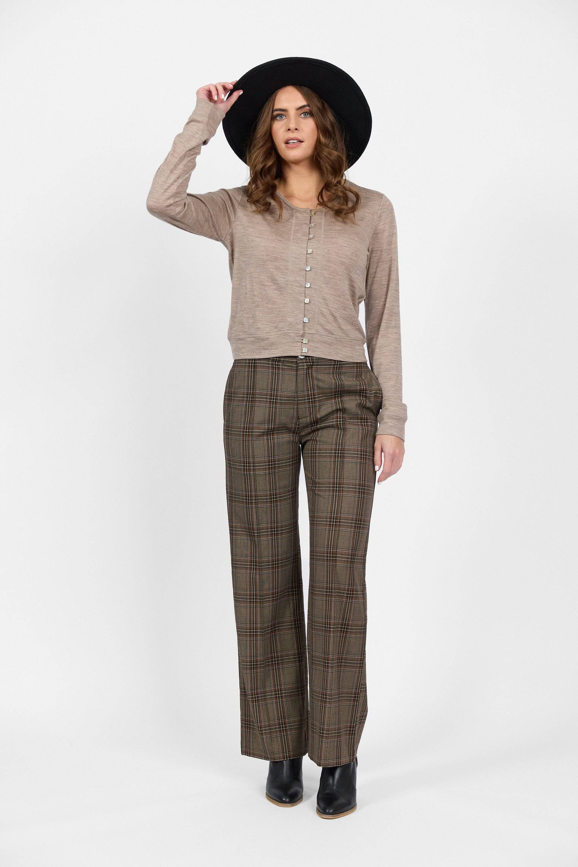 4147 Twig - 100% Merino Cropped Cardi - Vassalli