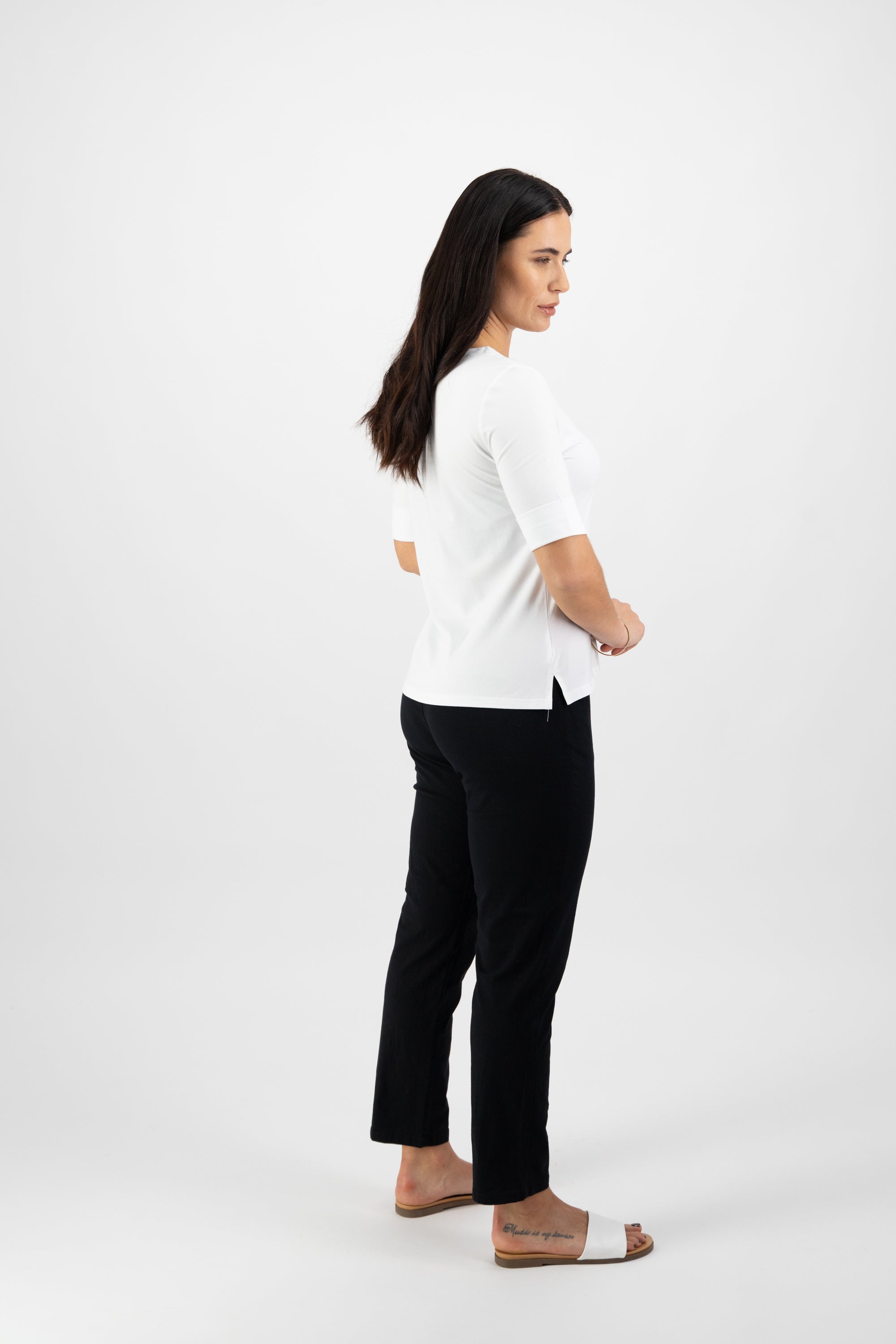 4264 White - V Neck Top - Vassalli