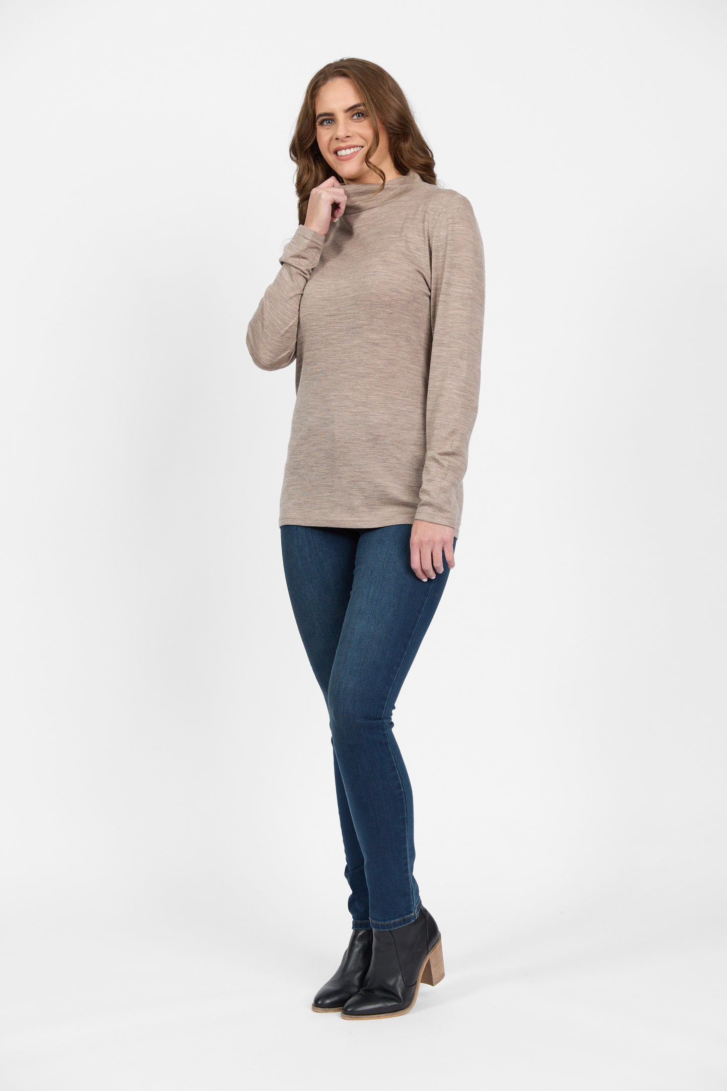 4287 Twig - 100% Merino Basic Long Sleeve Polo Neck Top - Vassalli