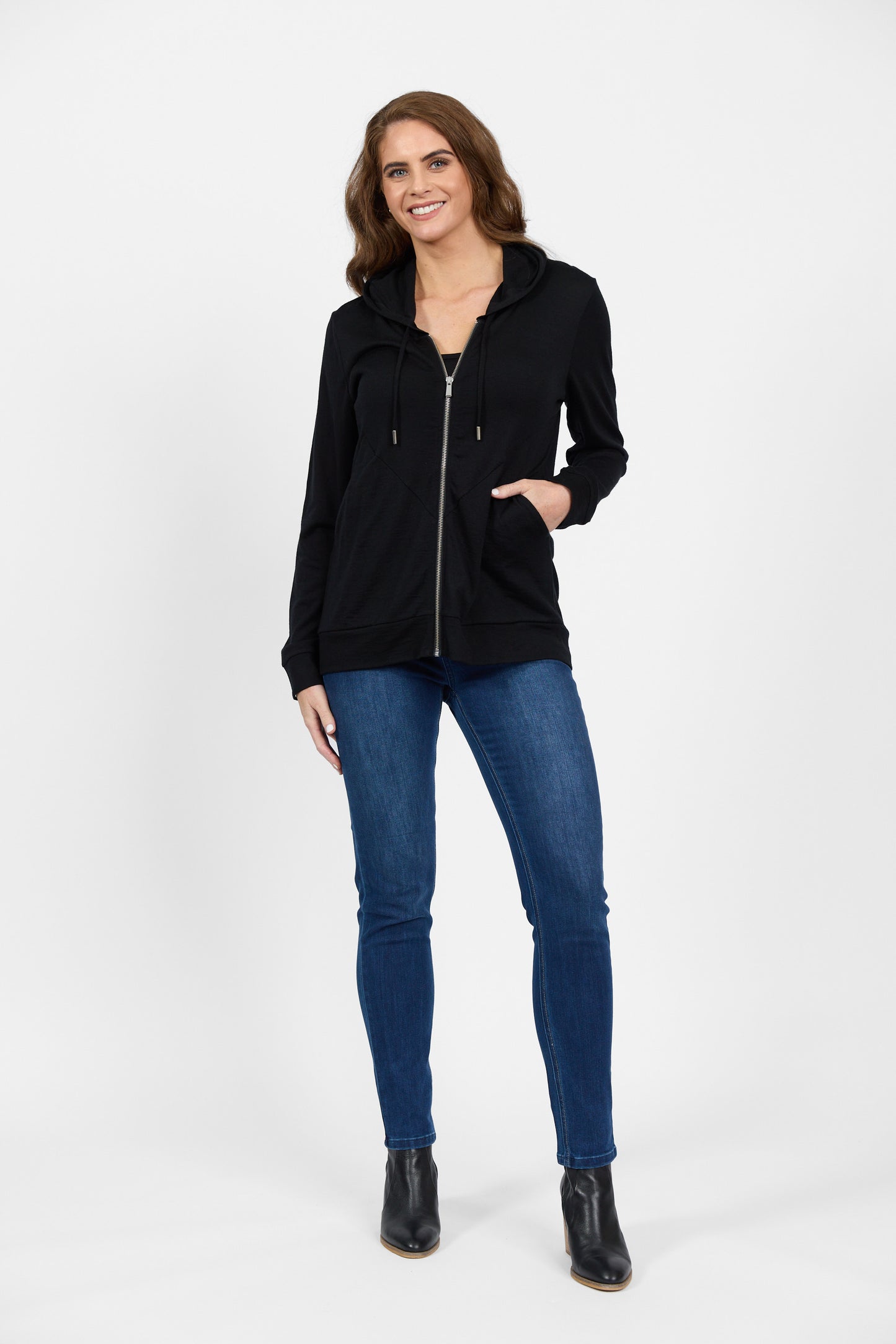 4437A Black - 100% Merino Zip Up Hooded Jacket with Scooped Back Hem - Vassalli