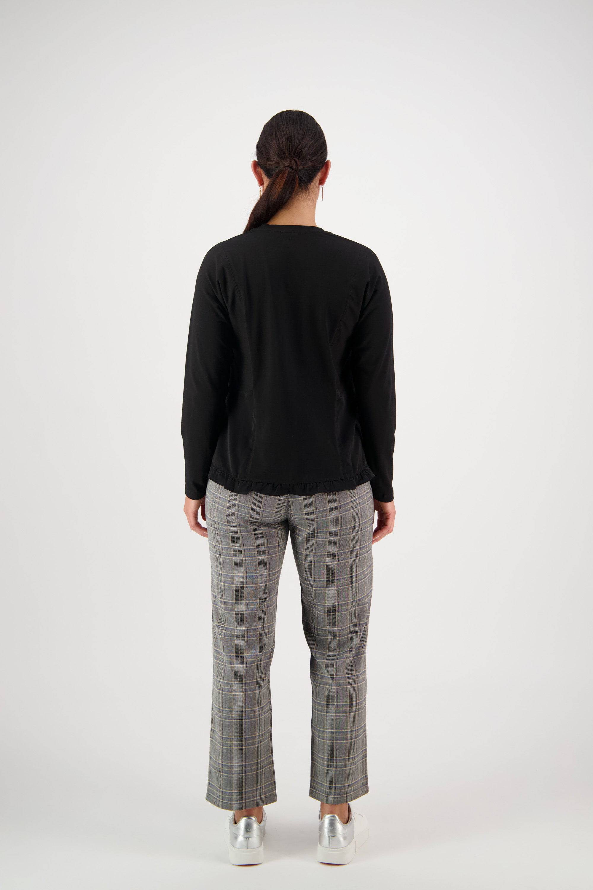 4439 Long Sleeve Top - Black - Vassalli