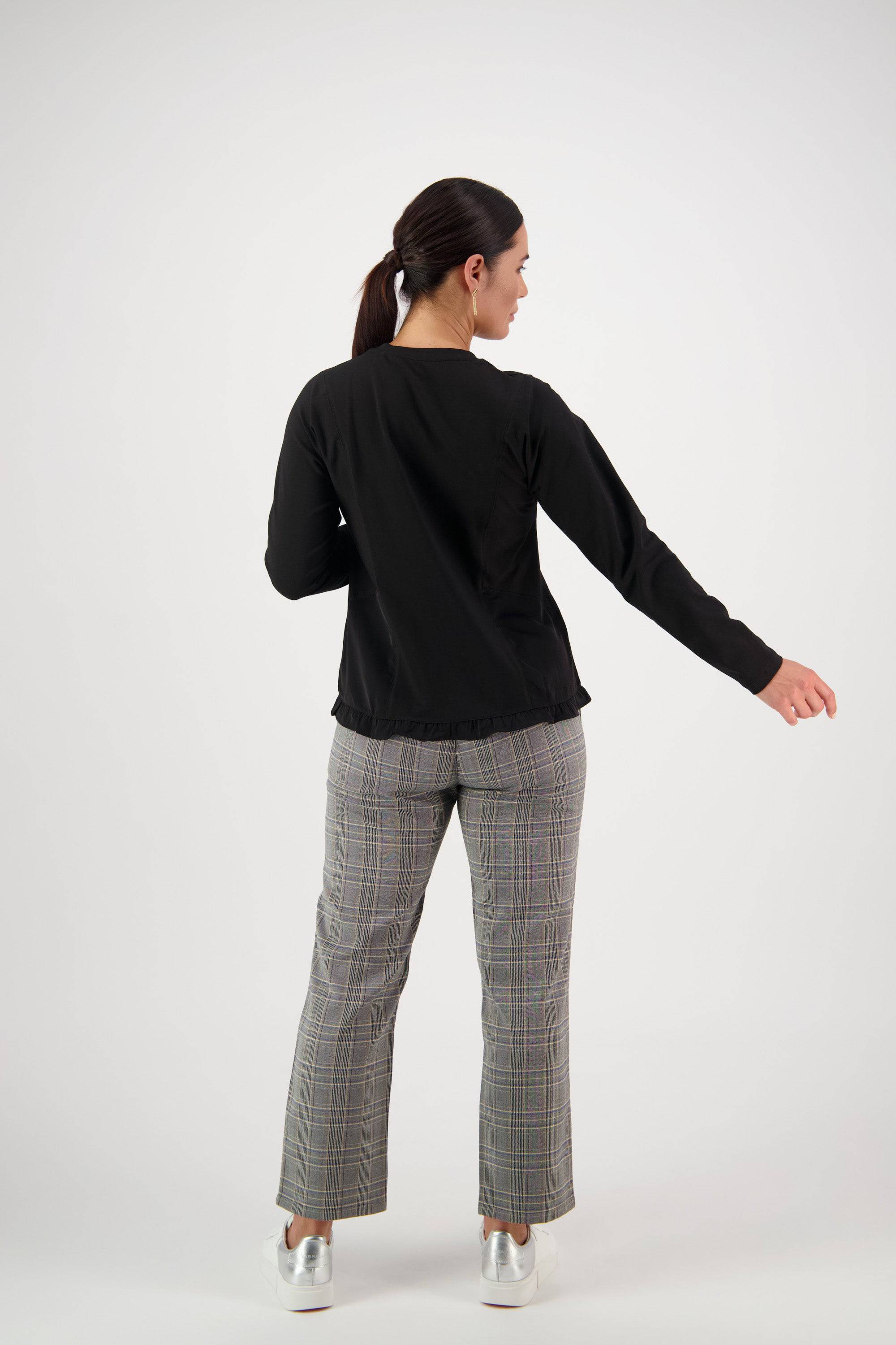 4439 Long Sleeve Top - Black - Vassalli