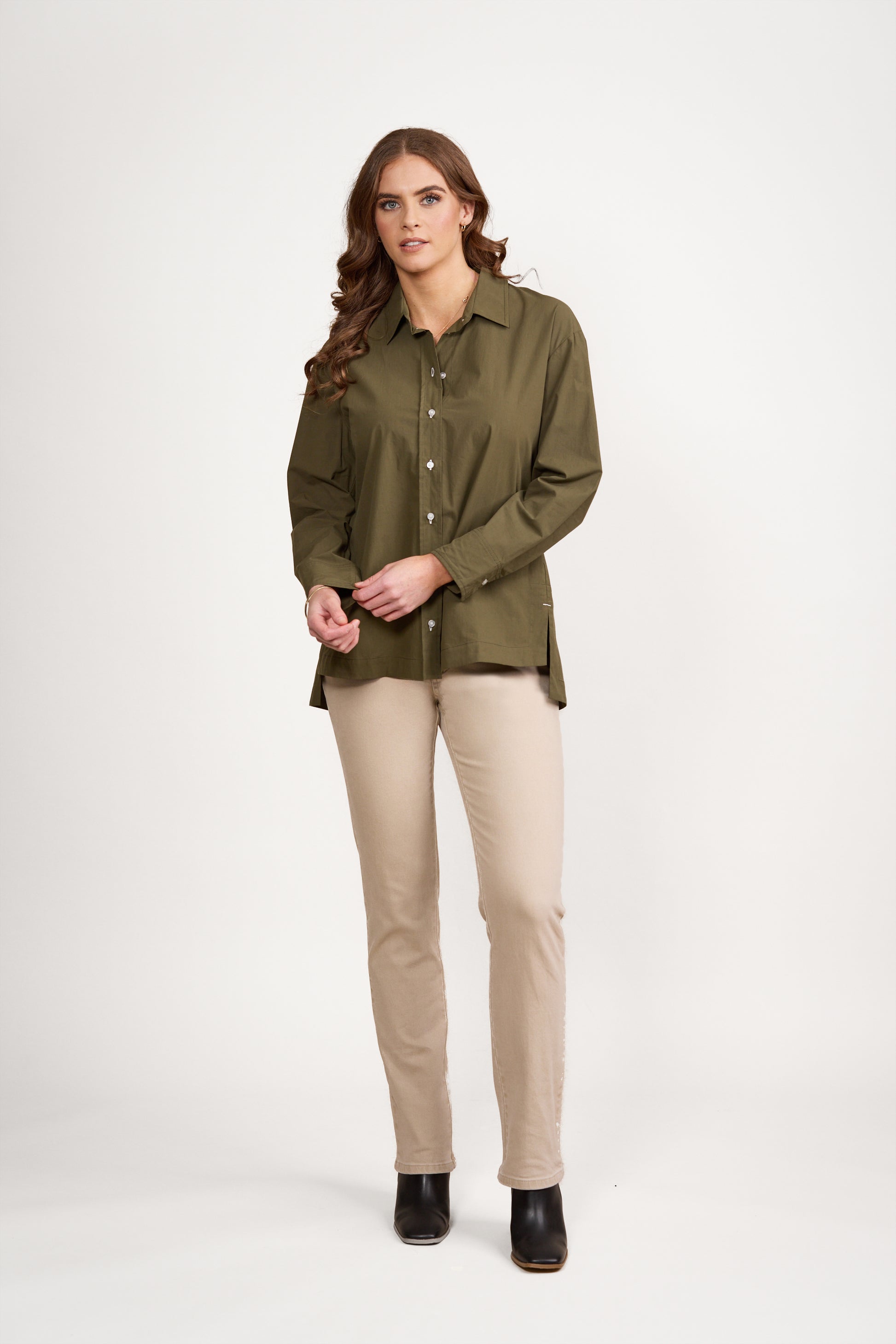 4441 Olive/White - Shirt with Contrast Coloured Stitching and Side Splits - Vassalli