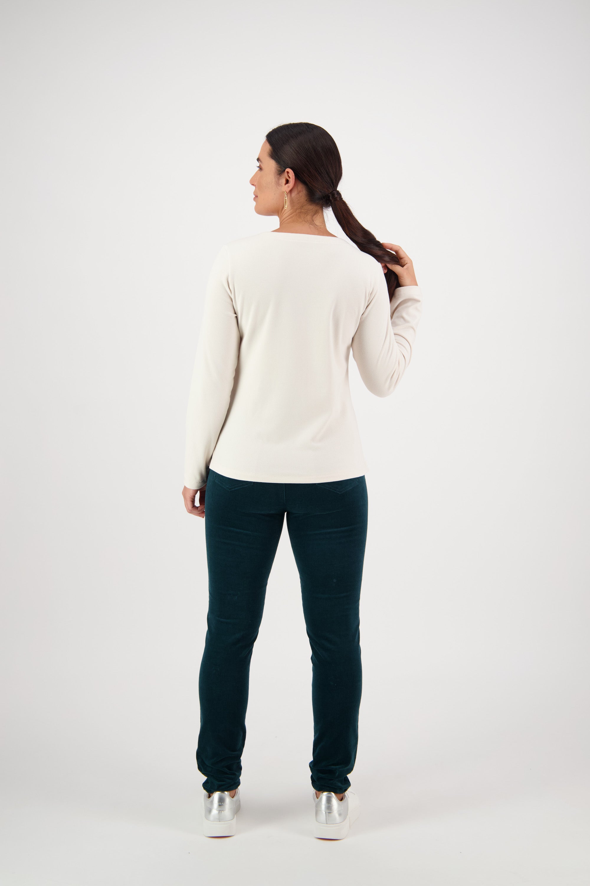 4444 Pearl - V Neck Long Sleeve Top - Vassalli