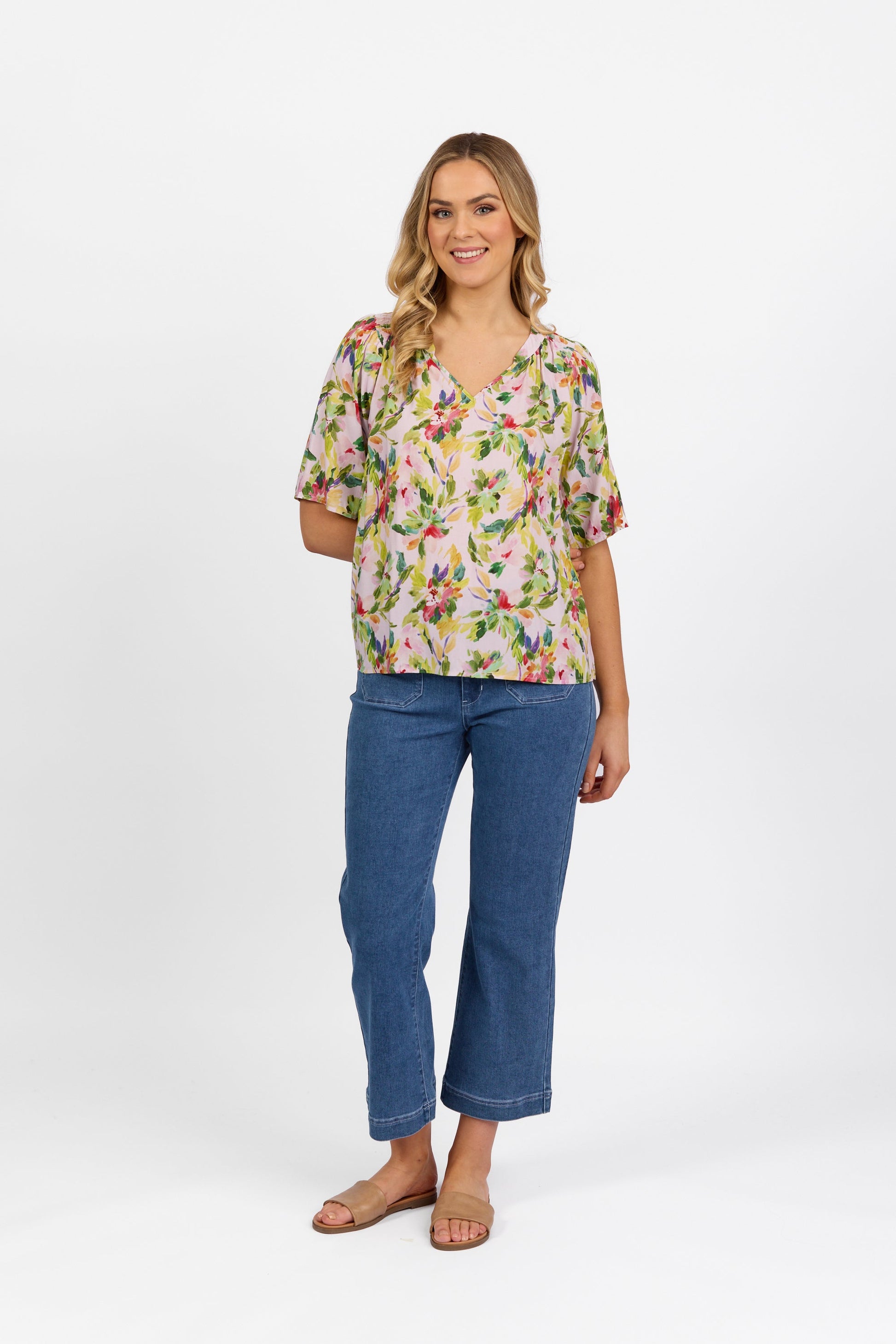 4447 Capri - Short Sleeve V Neck Top with Shirred Shoulders - Vassalli