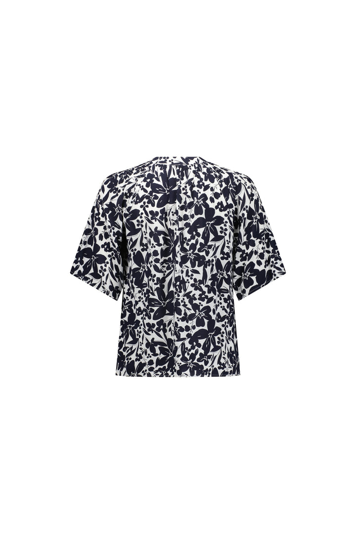 4447 Coco - Short Sleeve V Neck Top with Shirred Shoulders - Vassalli