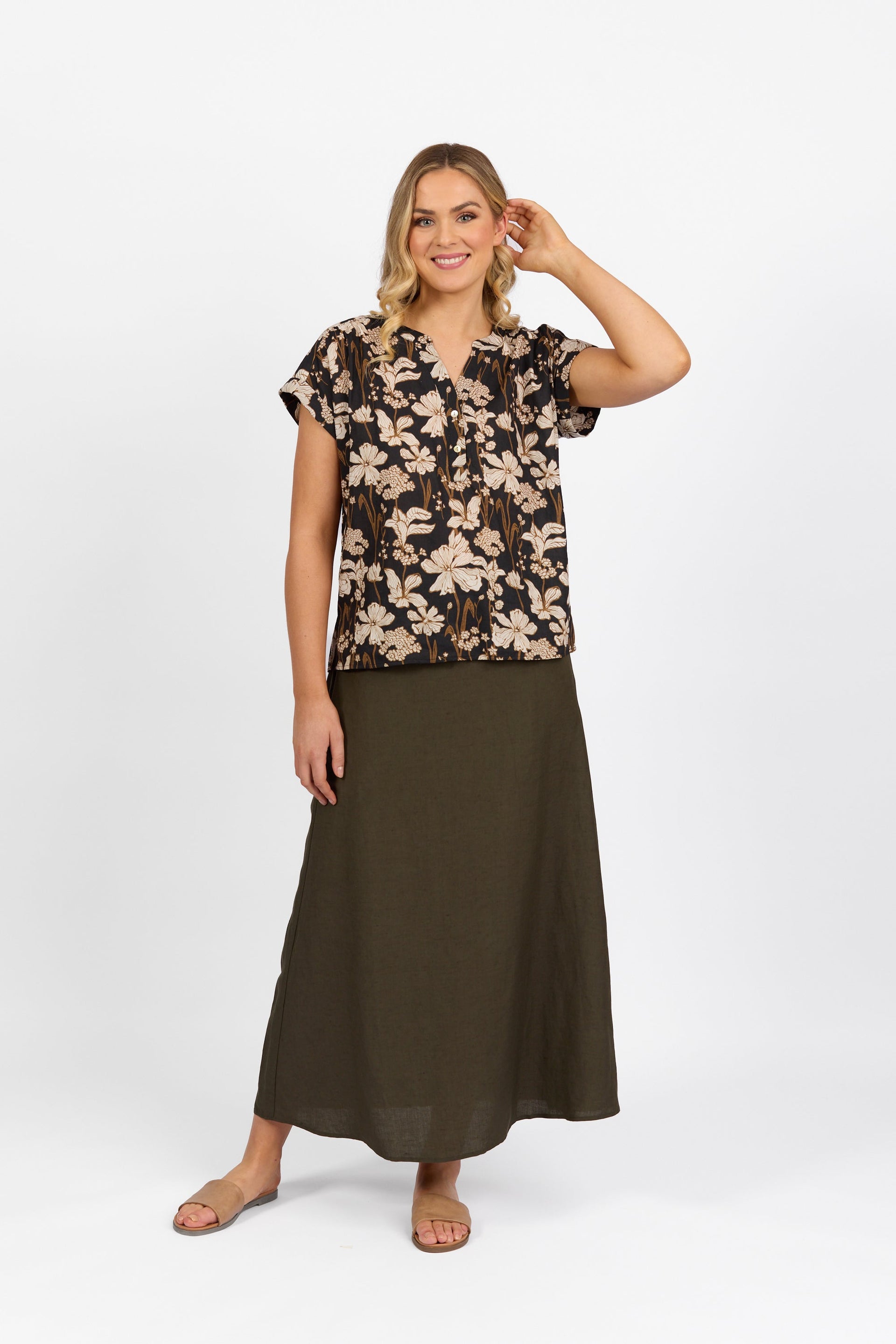 4452P Roma - Printed Dropped Shoulder Top with 1/2 Placket - Vassalli
