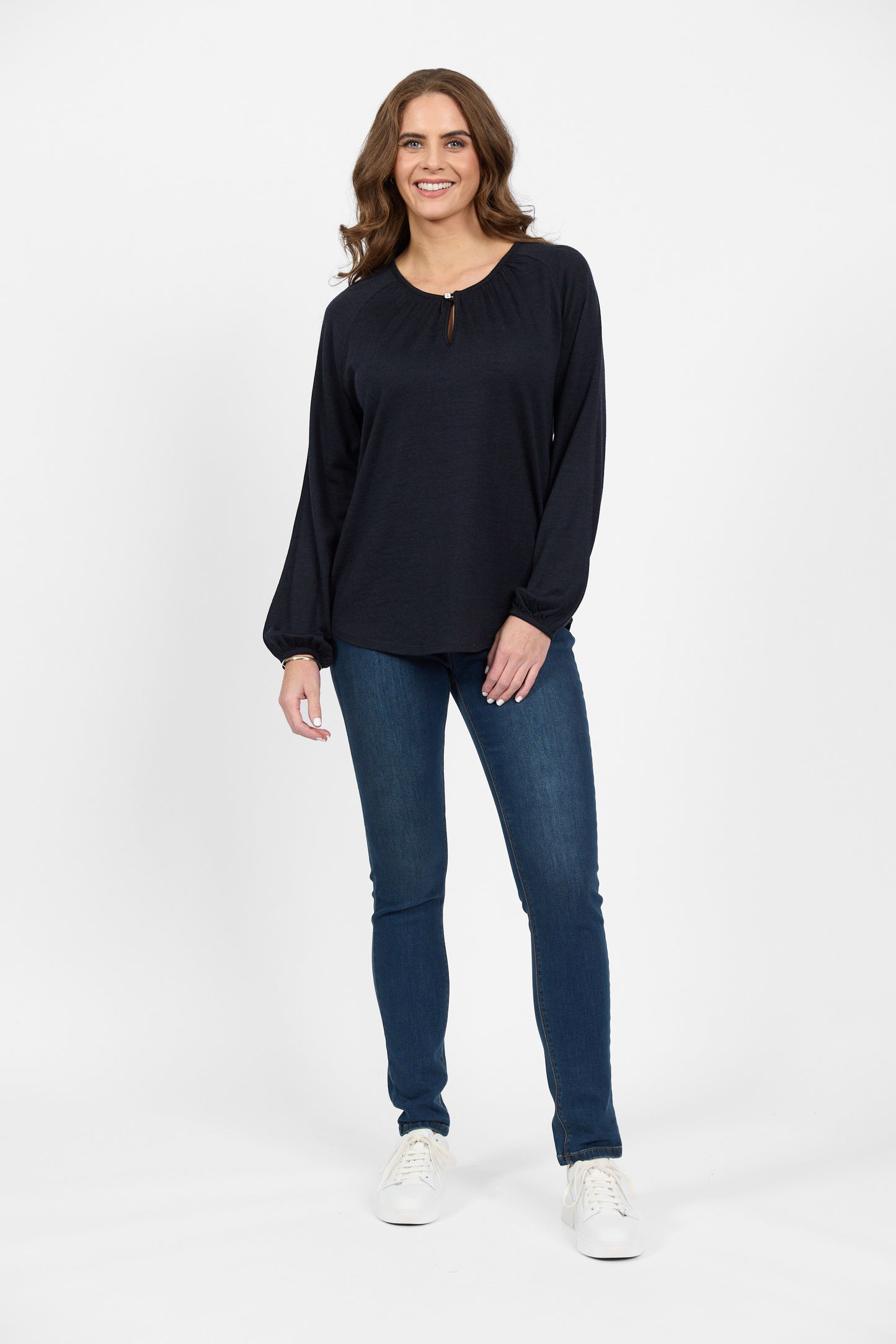 4466 Midnight - 100% Merino Round Neck Top with Front Keyhole - Vassalli