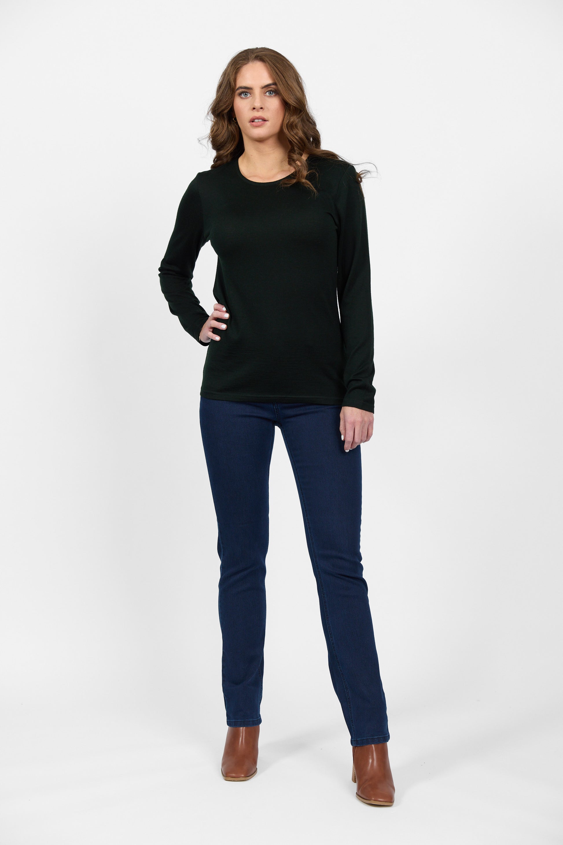 4467 Forest - 100% Merino Basic Long Sleeve Crew Neck Top - Vassalli