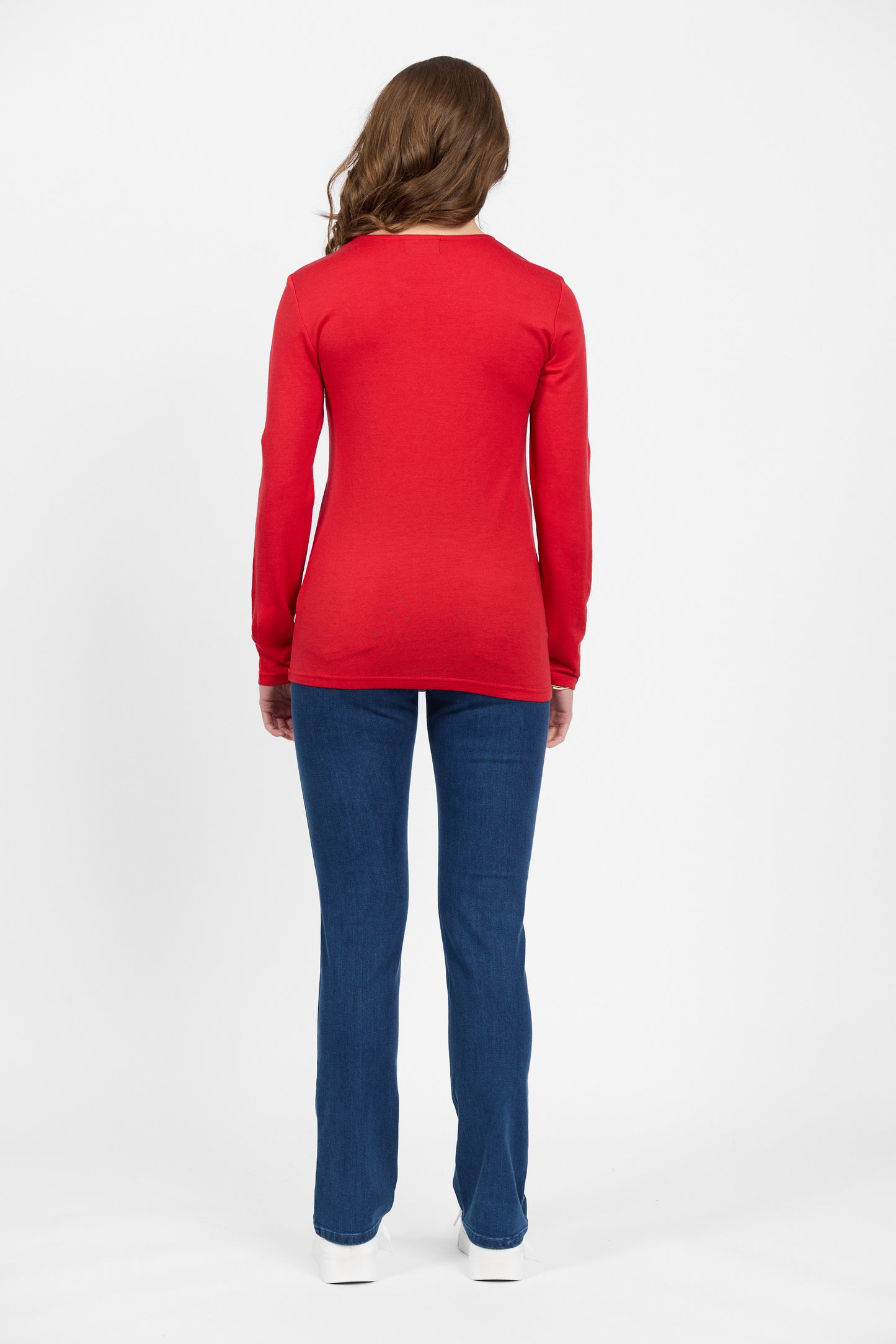 4467 Scarlet - 100% Merino Basic Long Sleeve Crew Neck Top - Vassalli