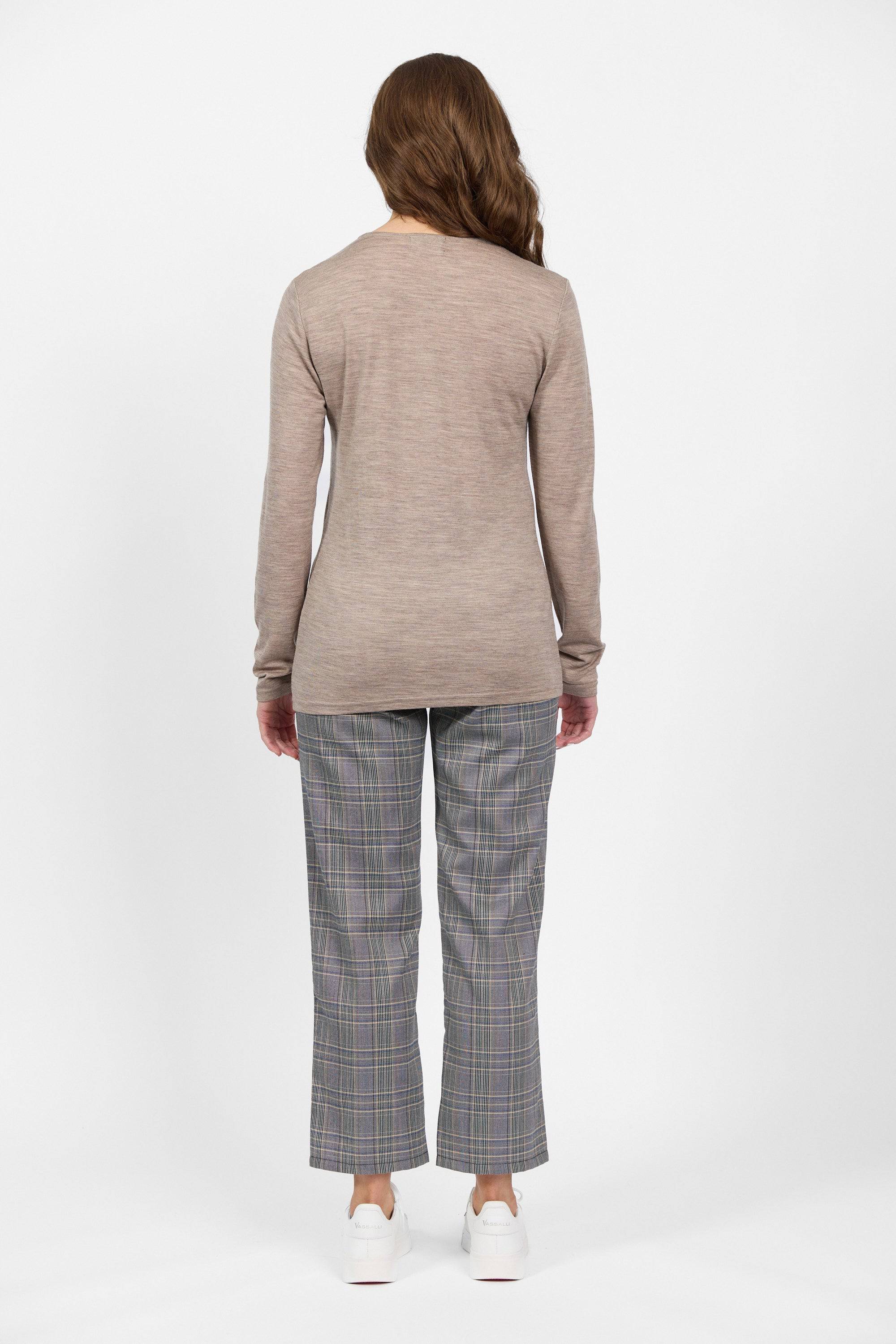 4467 Twig - 100% Merino Basic Long Sleeve Crew Neck Top - Vassalli