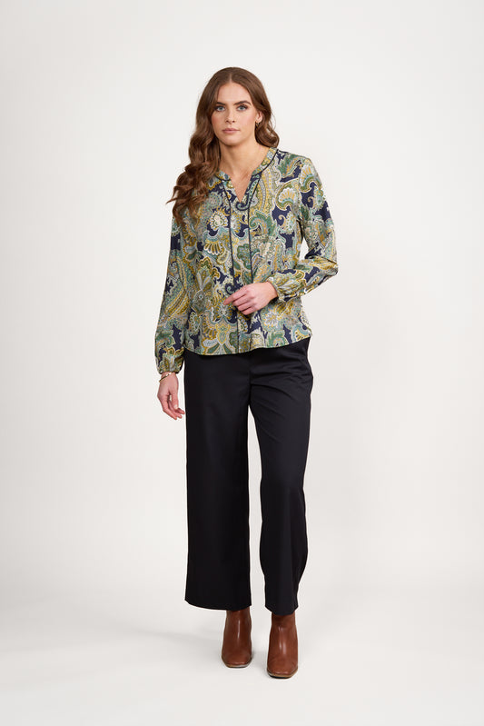 4481 Liberty - V Neck Long Sleeve Top with Front Piping Detail - Vassalli