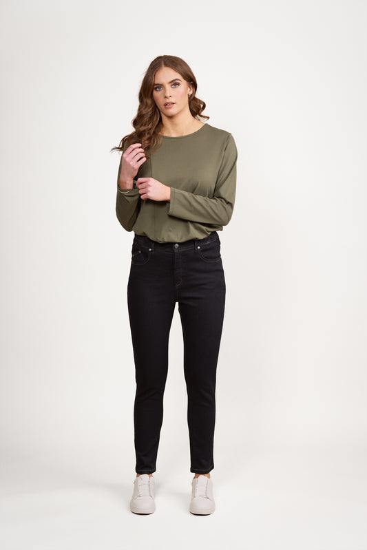 5009 Black Denim - Skinny Leg Ankle Grazer, Slim Hip and Thigh Jean with Side Waist Elastic