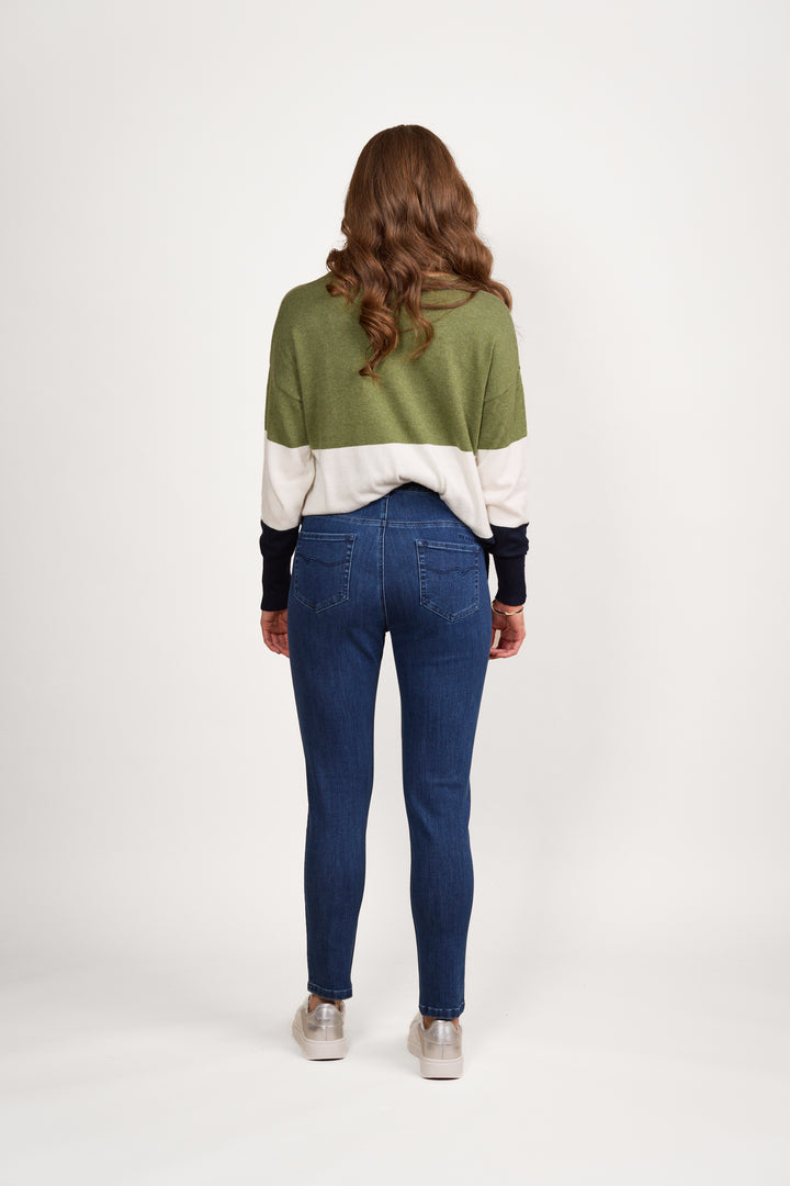 5009 Blue Denim - Skinny Leg Ankle Grazer Jean with Side Waistband Elastic - Vassalli