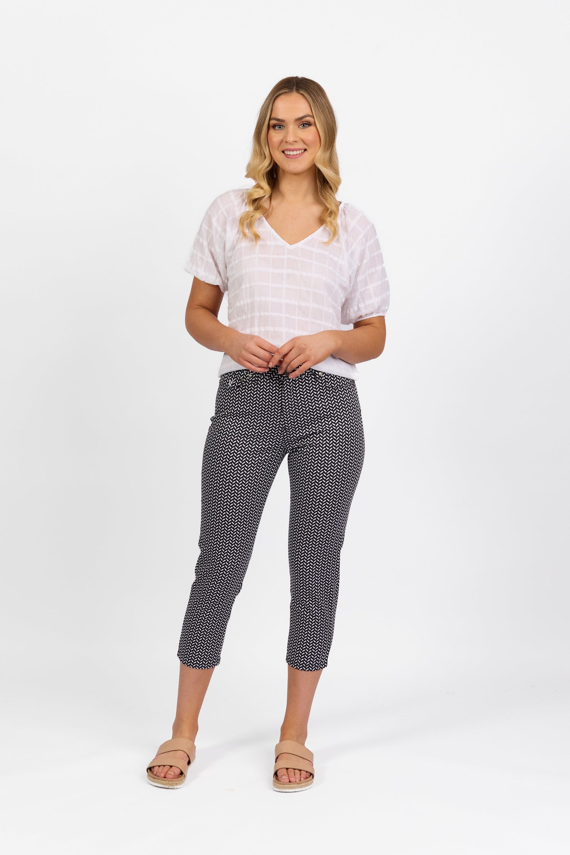 5509LW Nori - Printed Lightweight Skinny Leg 7/8 Length Pant with Fly - Vassalli