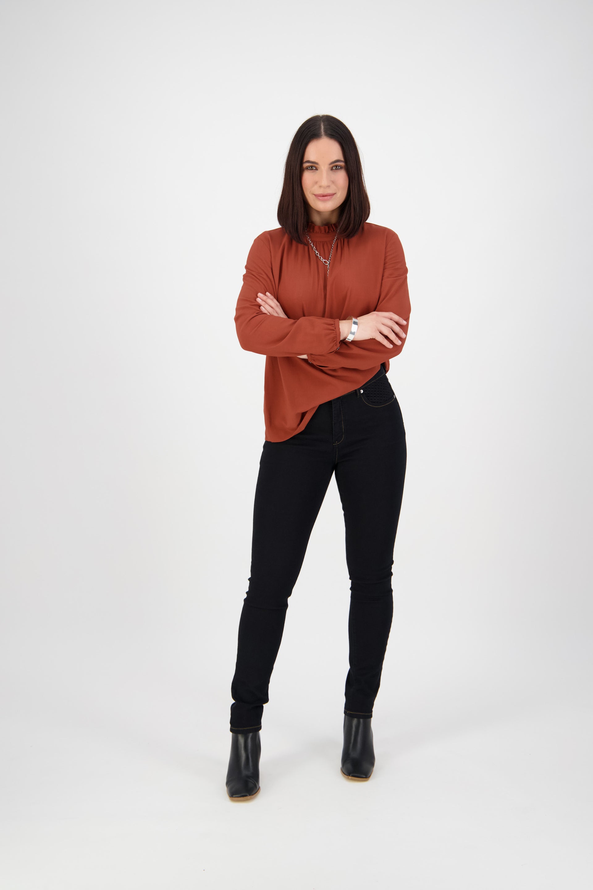 5535 Black Denim - Skinny Leg Full Length Basket Weave Jean - Vassalli