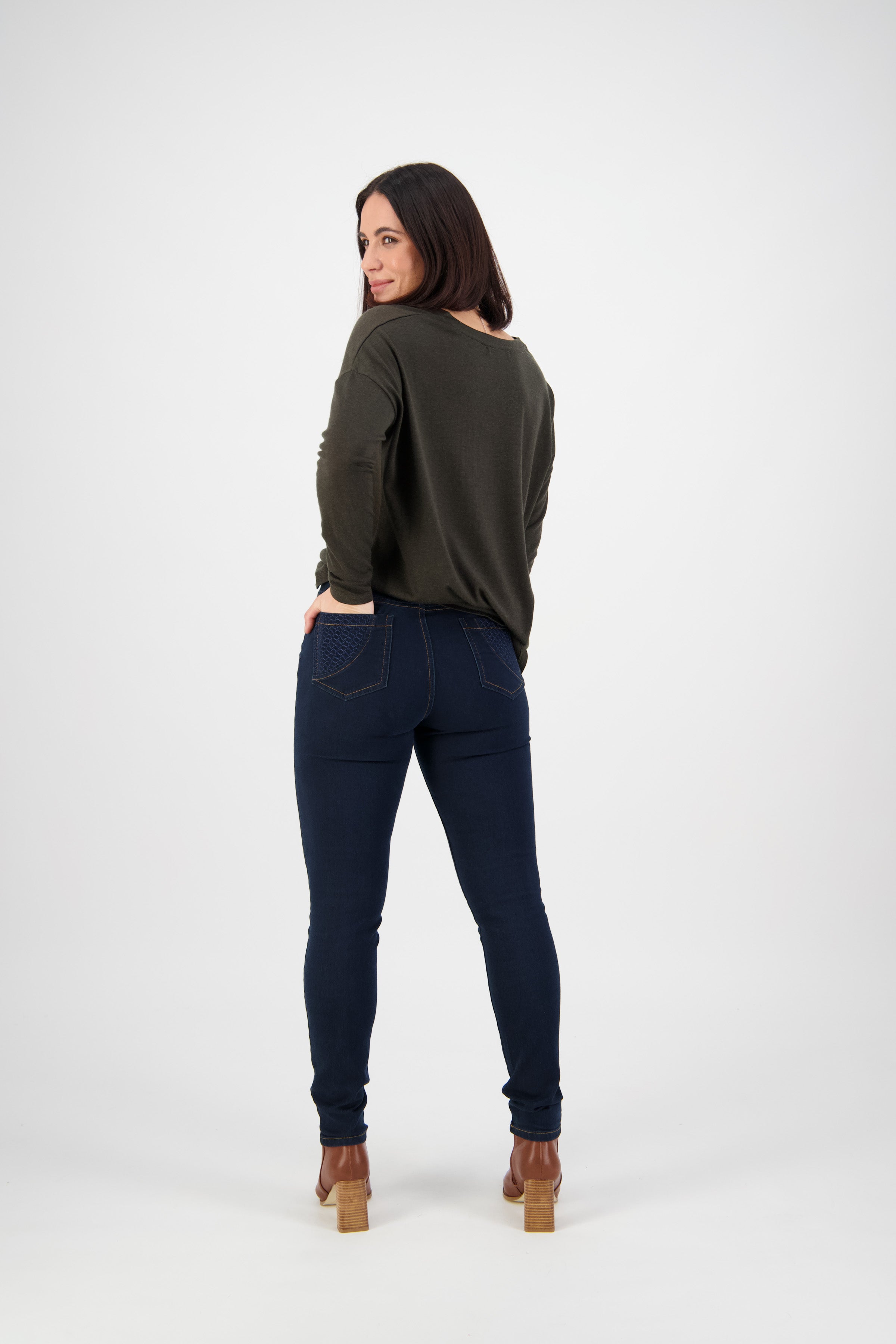 5535 Indigo Denim - Skinny Leg Full Length Basket Weave Jean - Vassalli