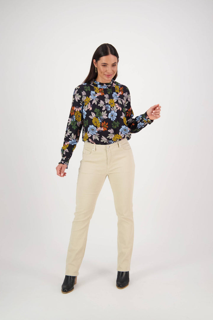 5719 Lotus Jean - Wheat - Vassalli