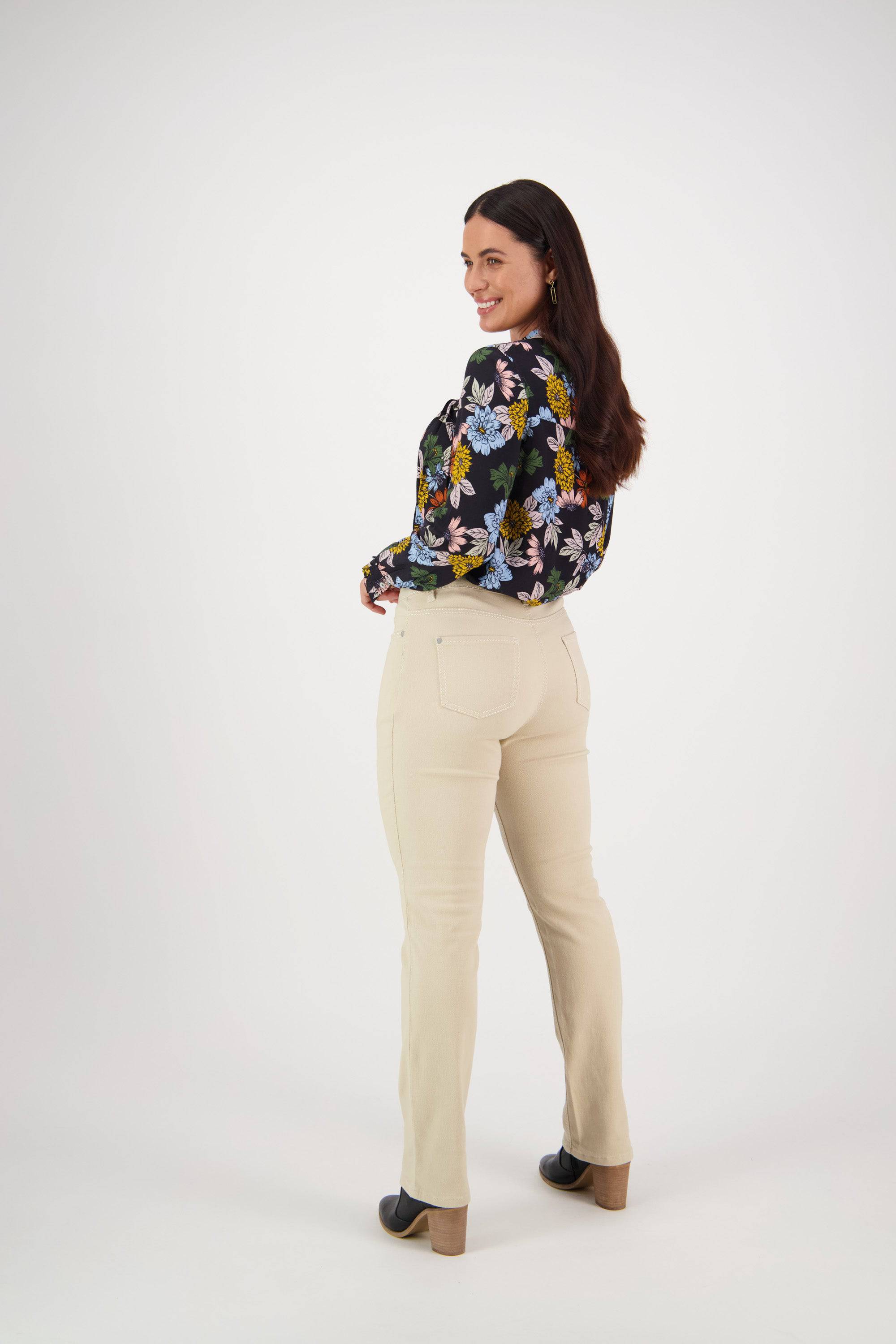 5719 Lotus Jean - Wheat - Vassalli