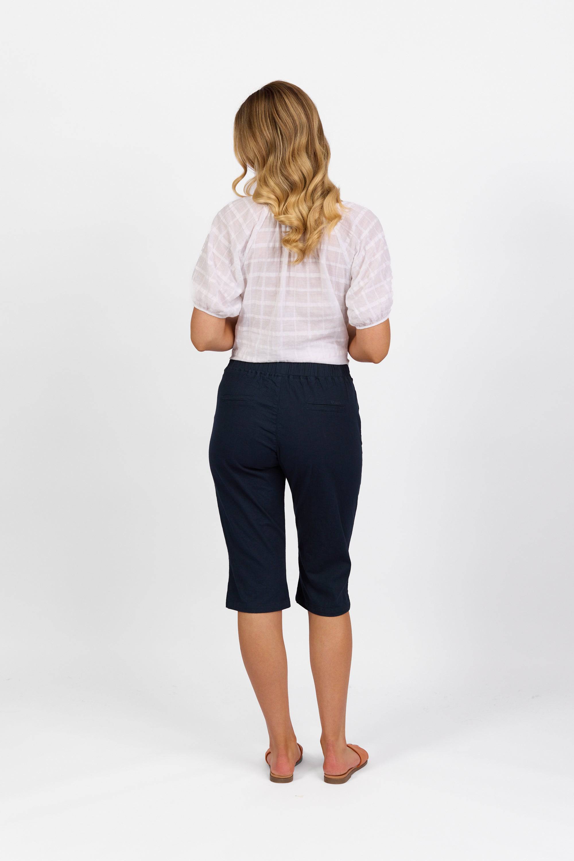 5789 Ink - Below Knee Slim Leg Elastic Waist Pant - Vassalli