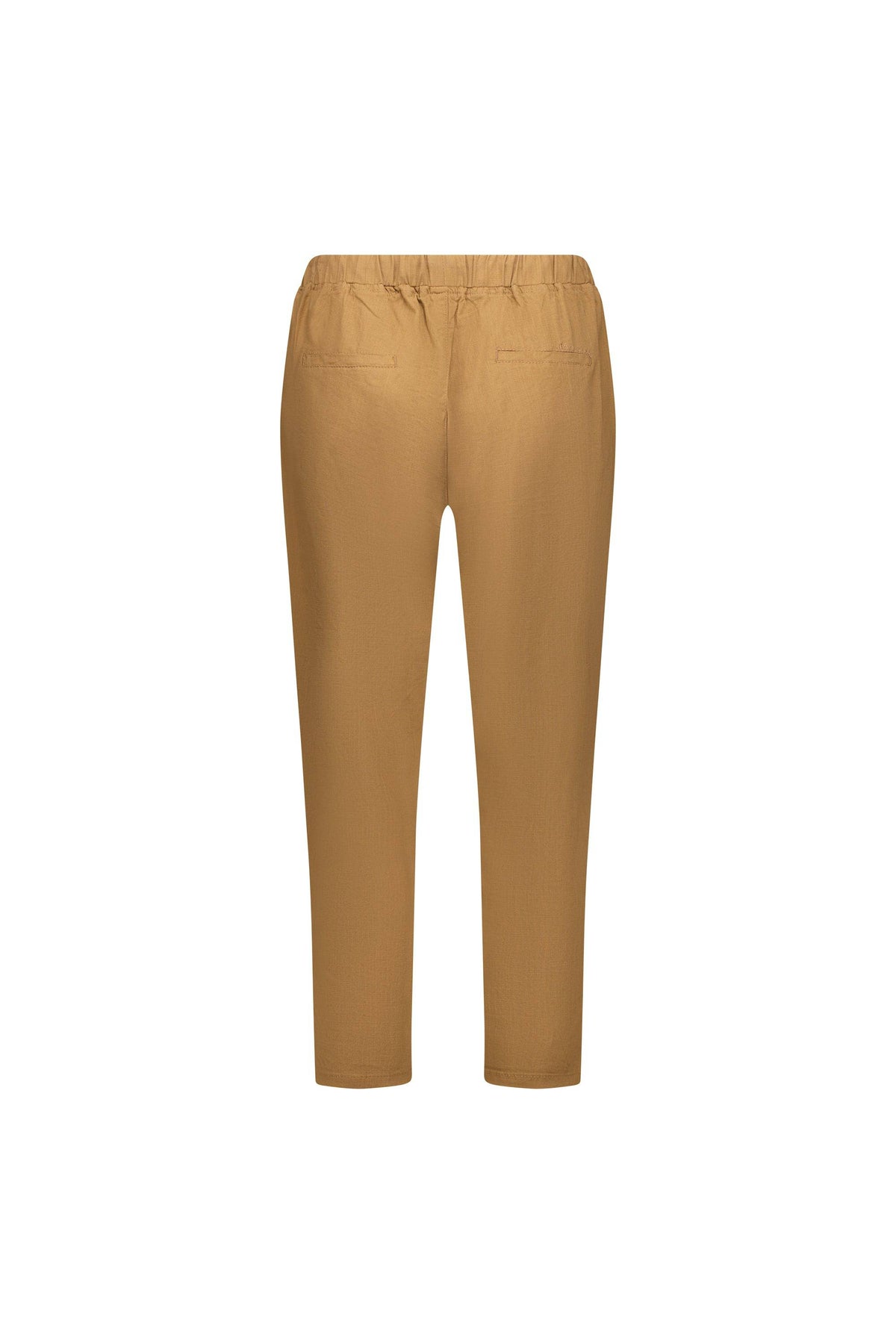 Back view of Vassalli's Leonie 7/8 Pant in caramel, featuring slim legs and two back pockets, shown against a white background.