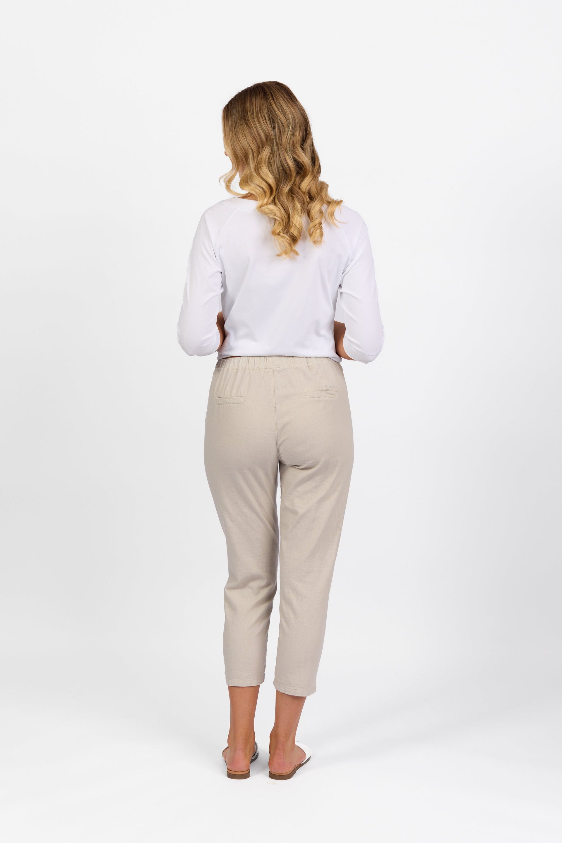 5790 Stone - 7/8 Length Skinny Leg Elastic Waist Pant - Vassalli