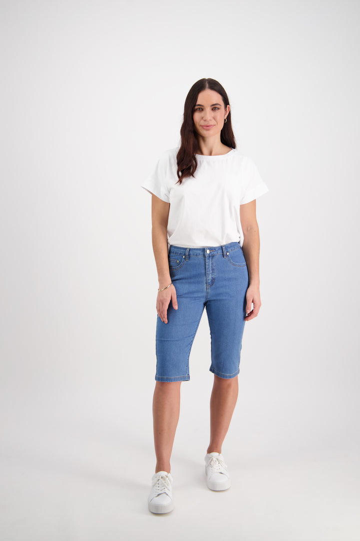 5804CS Light Denim - Slim Leg Contrast Stitch Denim Short - Vassalli