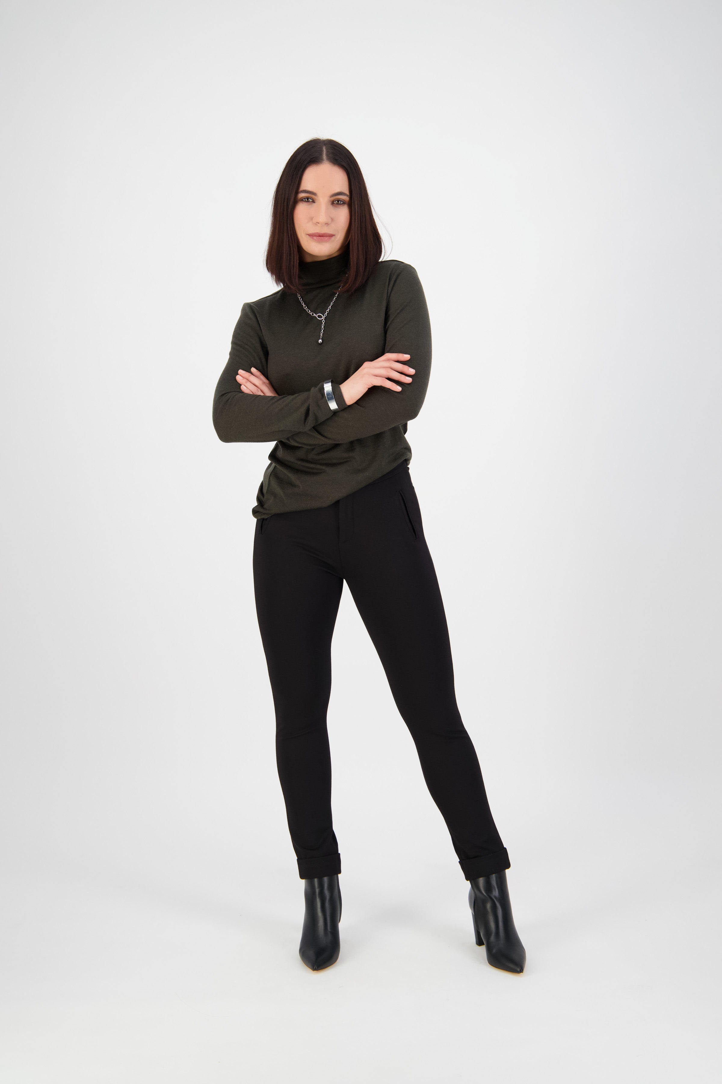 5894 Black - Full Length Cuffed Dress Pant in Ponti - Vassalli