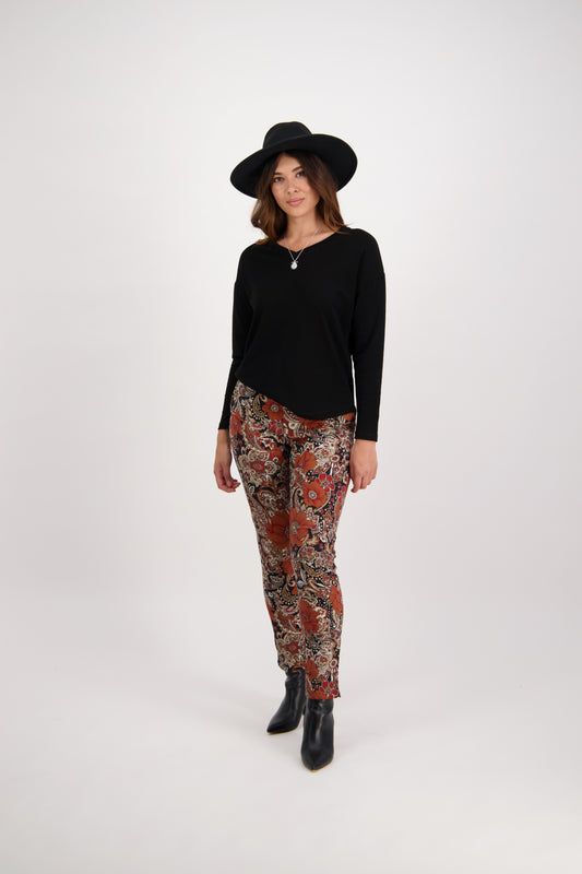 5899A Bohemian - Skinny Leg Ankle Grazer Printed Pant with Elastic Back Waist - Vassalli
