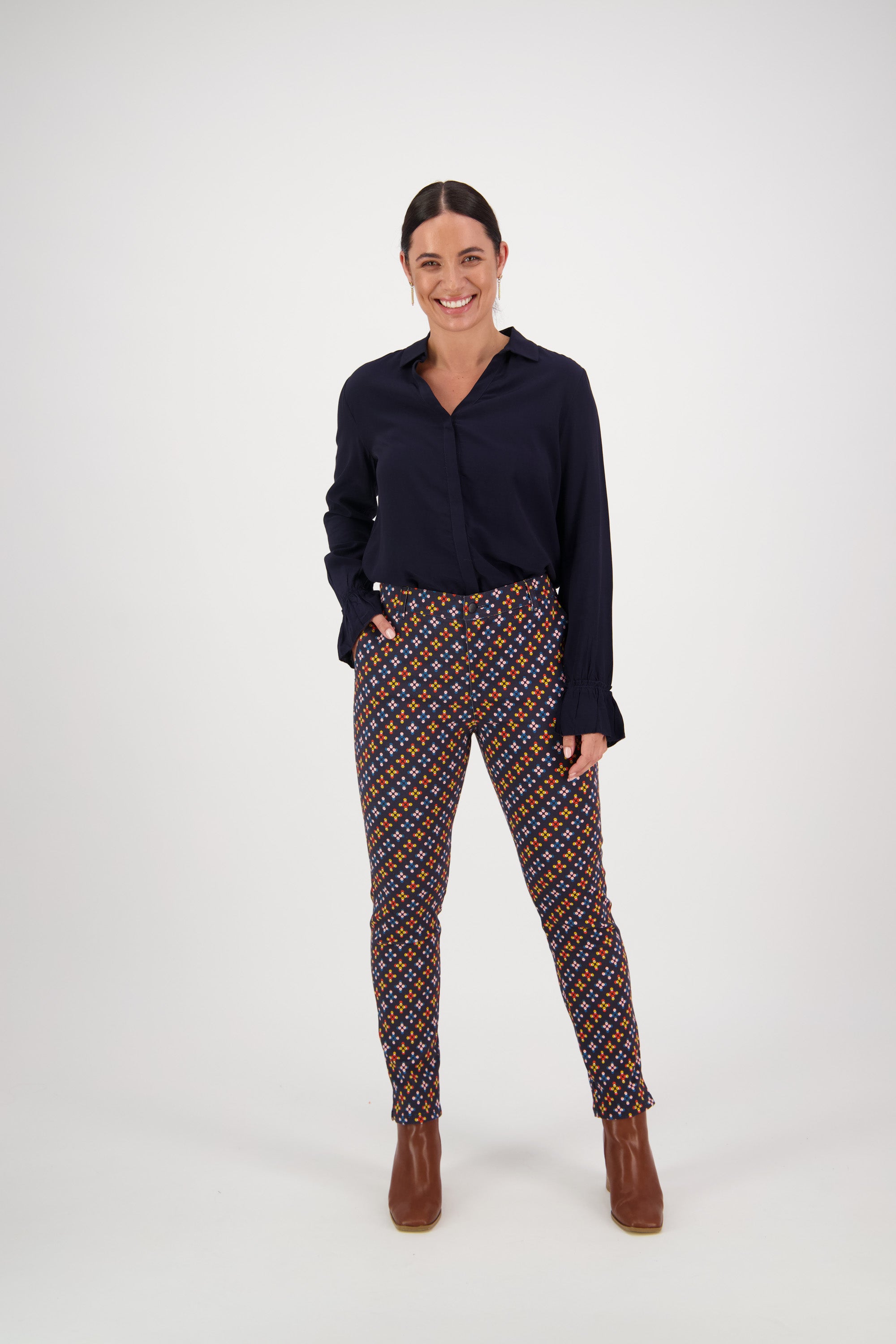 5899A Stellar - Skinny Leg Ankle Grazer Printed Pant with Elastic Back Waist - Vassalli