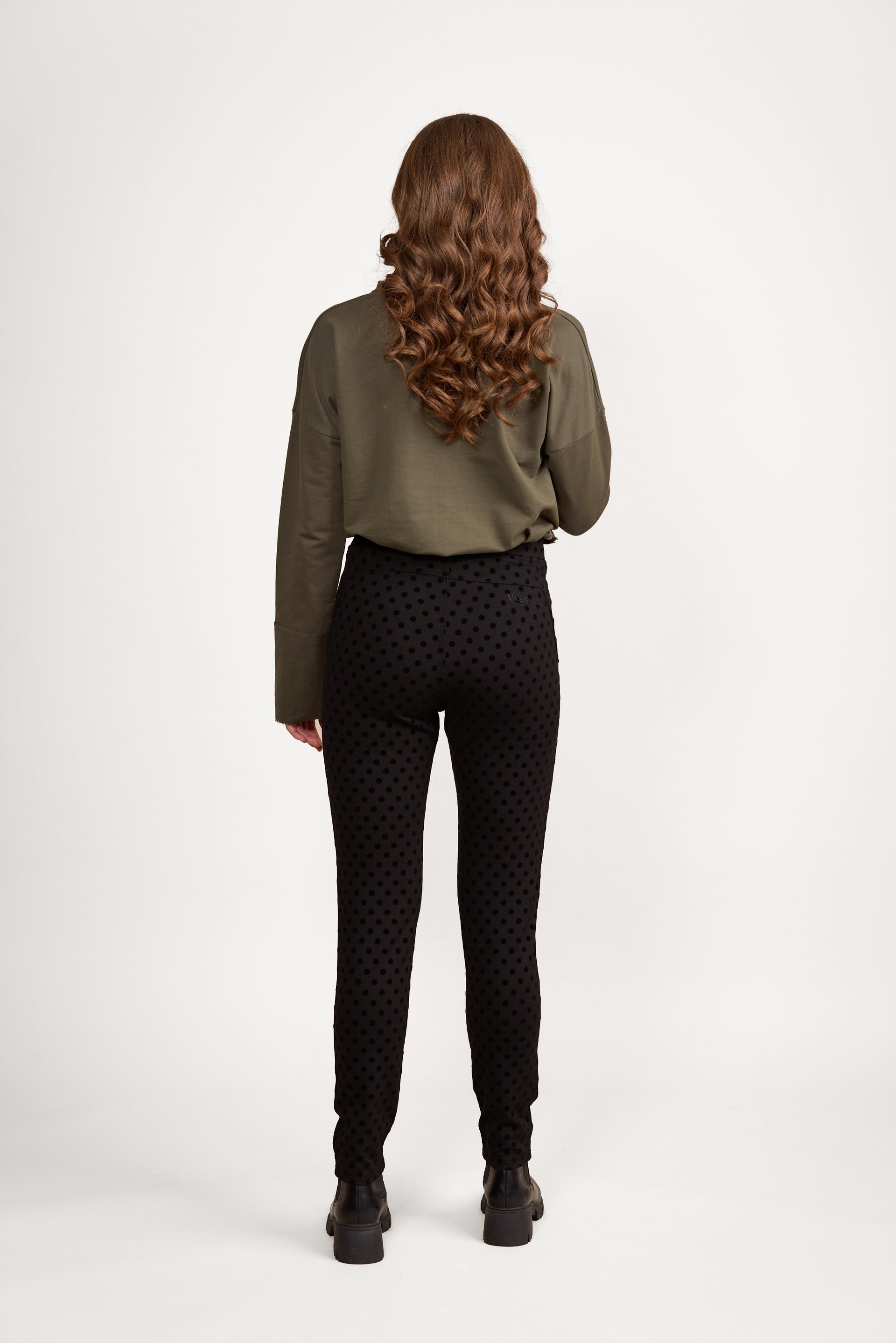 5903 Black - Skinny Leg Ankle Grazer Printed Ponti Pull-On - Vassalli