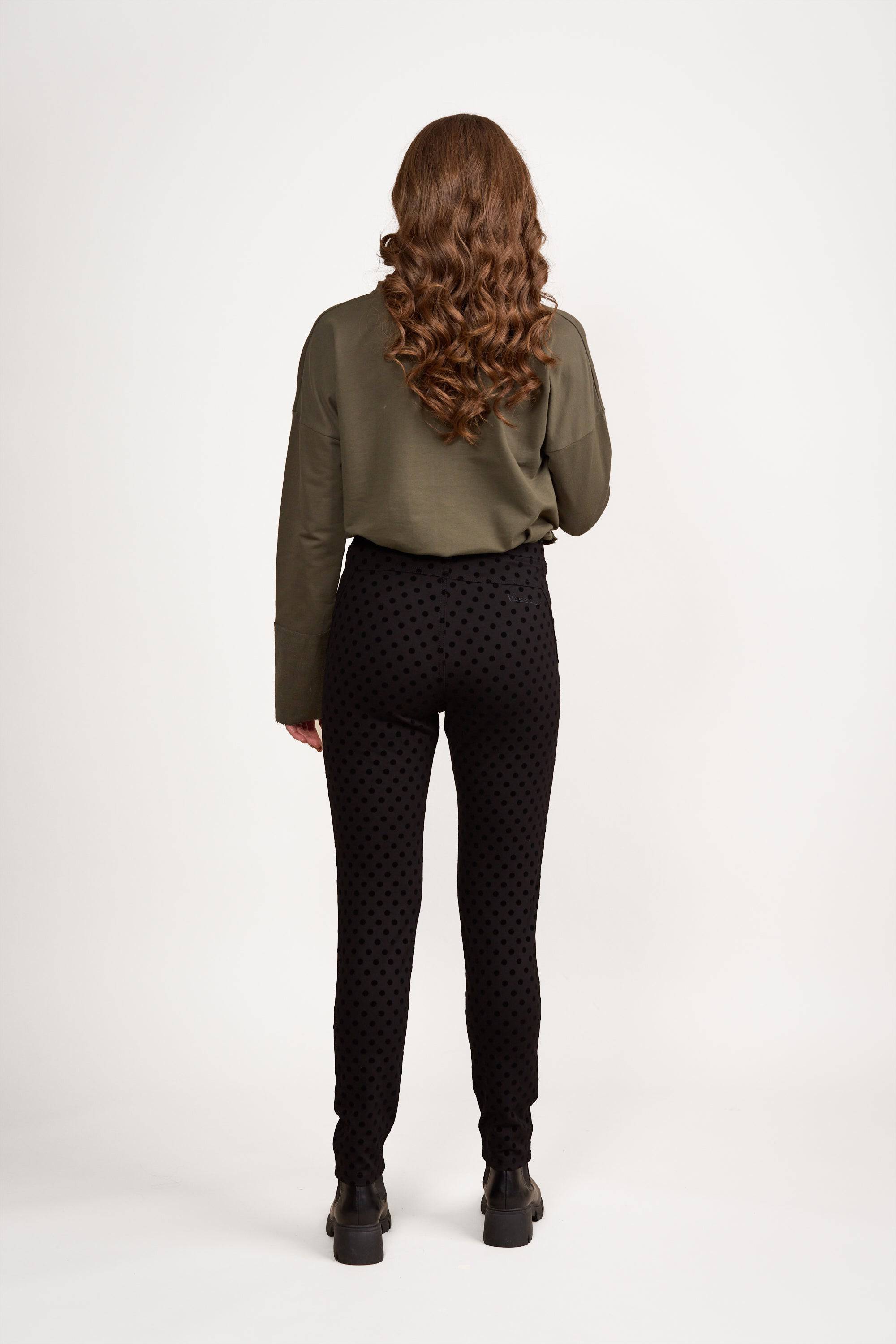 5903 Black - Skinny Leg Ankle Grazer Printed Ponti Pull-On - Vassalli