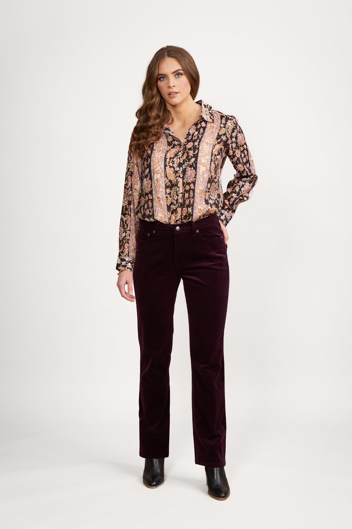 5911M Mulberry - Straight Leg Full Length Pinwale Cord Pant with Fly - Vassalli