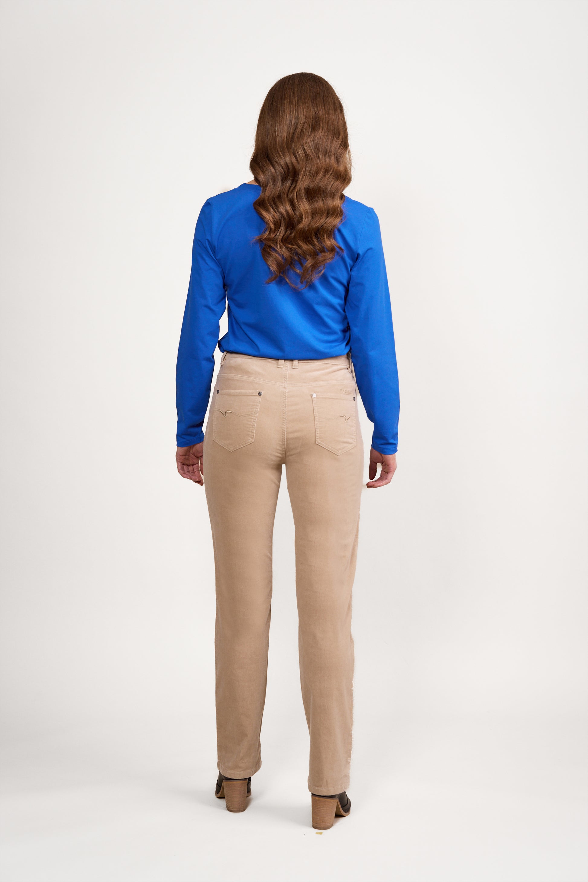 5911M Oat - Straight Leg Full Length Pinwale Cord Pant with Fly - Vassalli