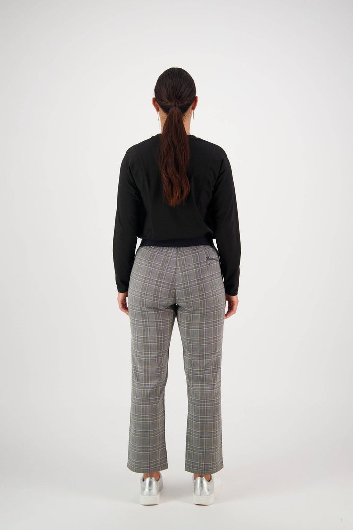 5963AK Kent - Slim Leg 7/8 Length Pant with Elastic Back Waistband - Vassalli