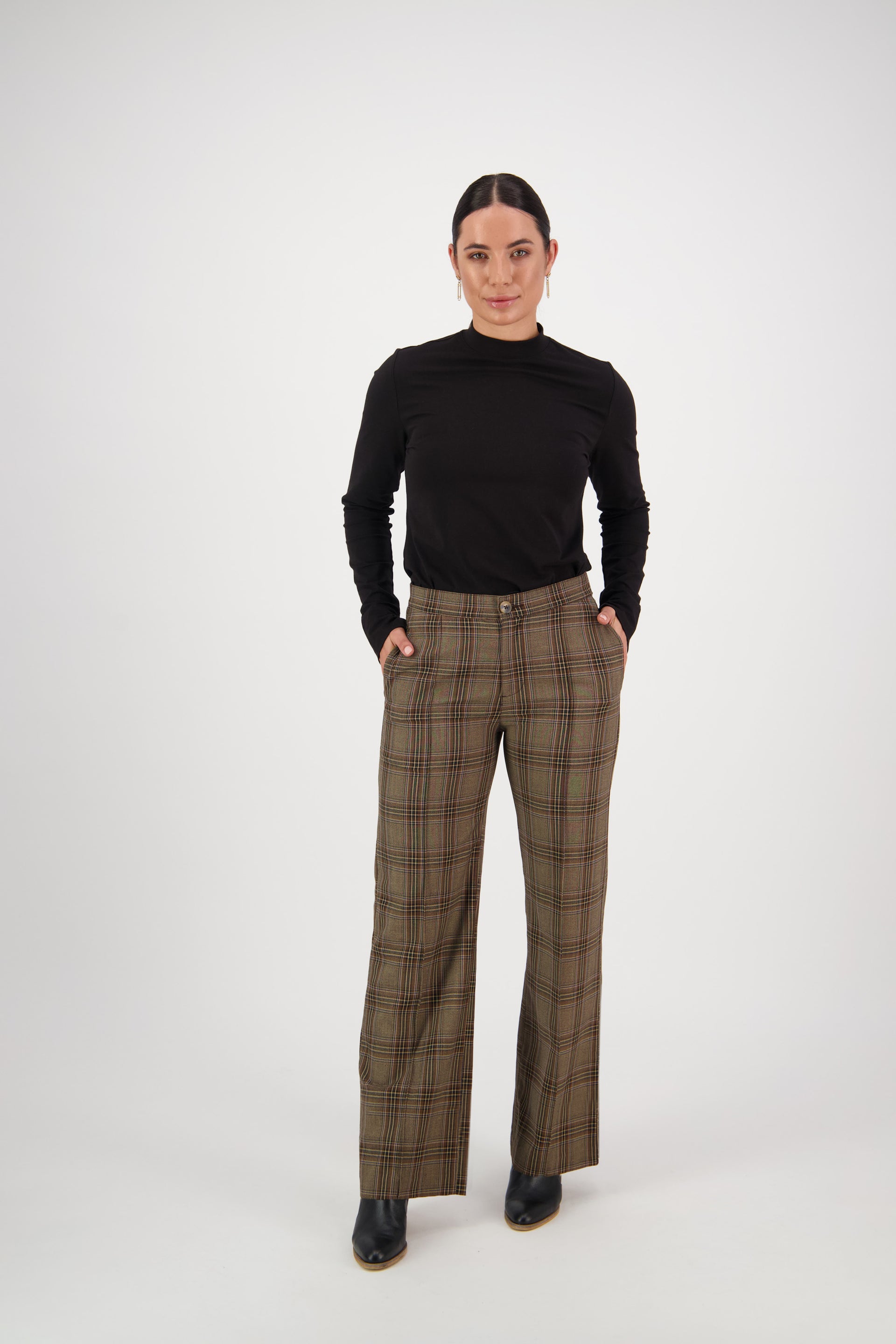 5979A Britain - Wide Leg Full Length Dress Pant with Elastic Back Waistband - Vassalli