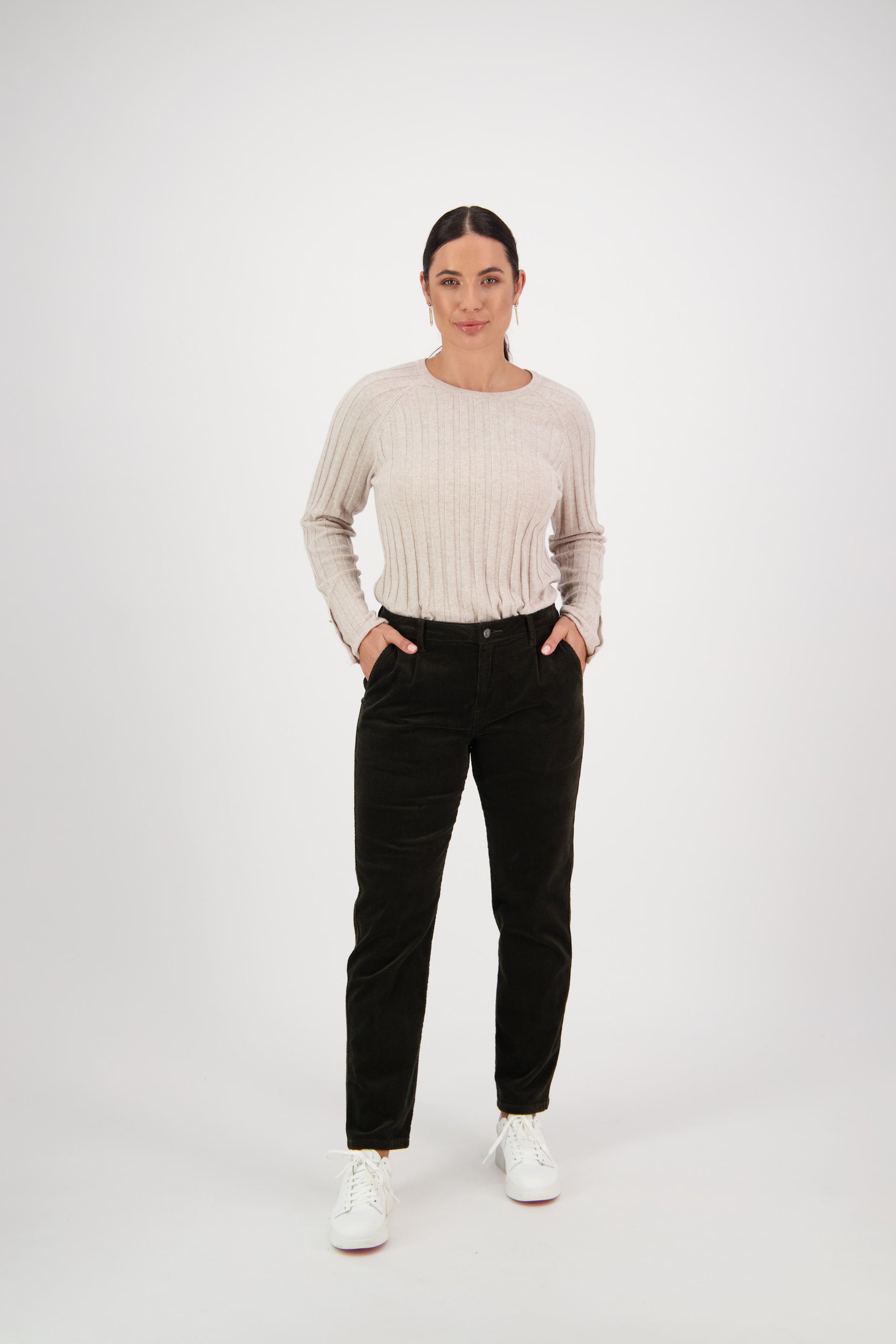 5982MW Boyfriend Cord Pant - Hunter - Vassalli