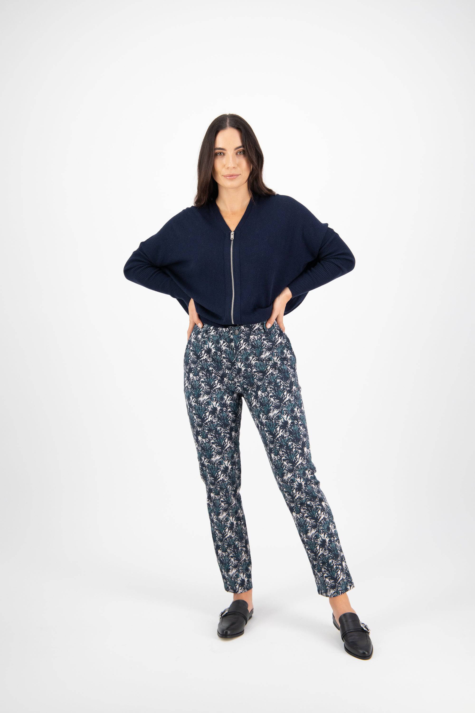 5985 Aspen - Slim Leg Ankle Grazer Printed Pant with Elastic Back Waist - Vassalli