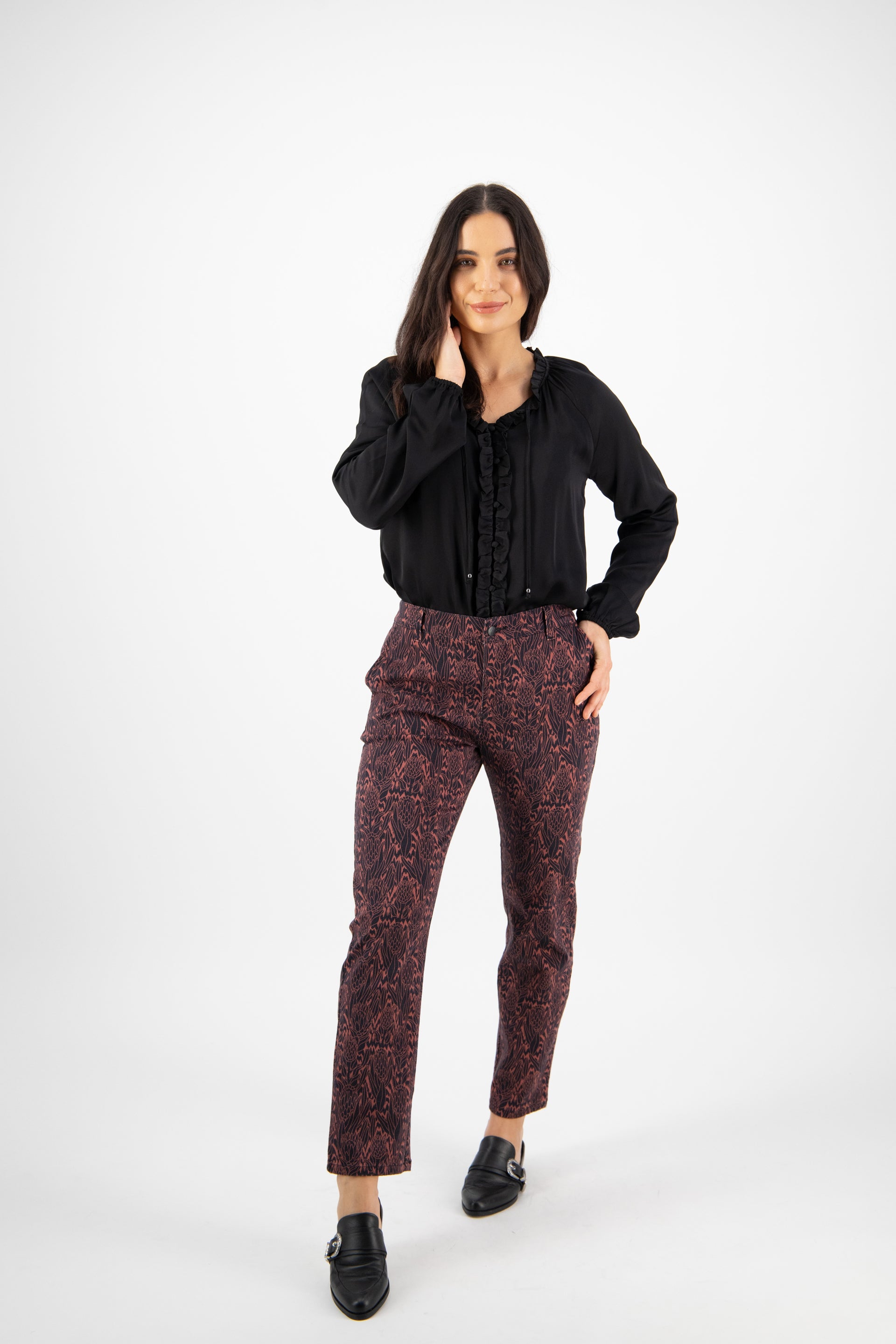 5985 Protea - Slim Leg Ankle Grazer Printed Pant with Elastic Back Waist - Vassalli