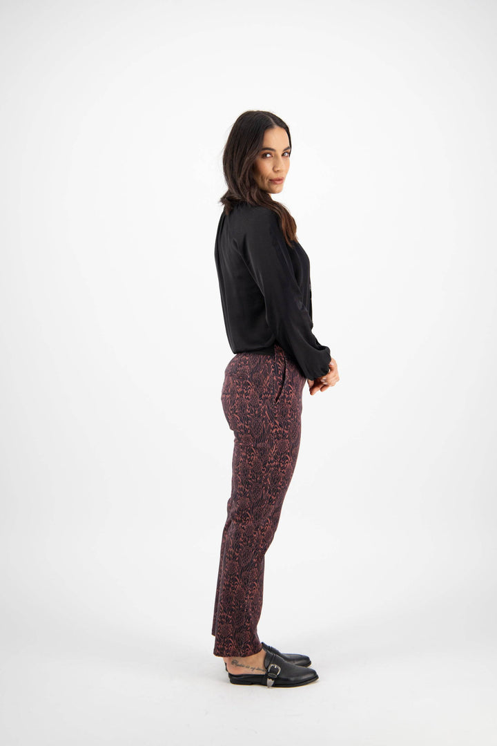 5985 Protea - Slim Leg Ankle Grazer Printed Pant with Elastic Back Waist - Vassalli