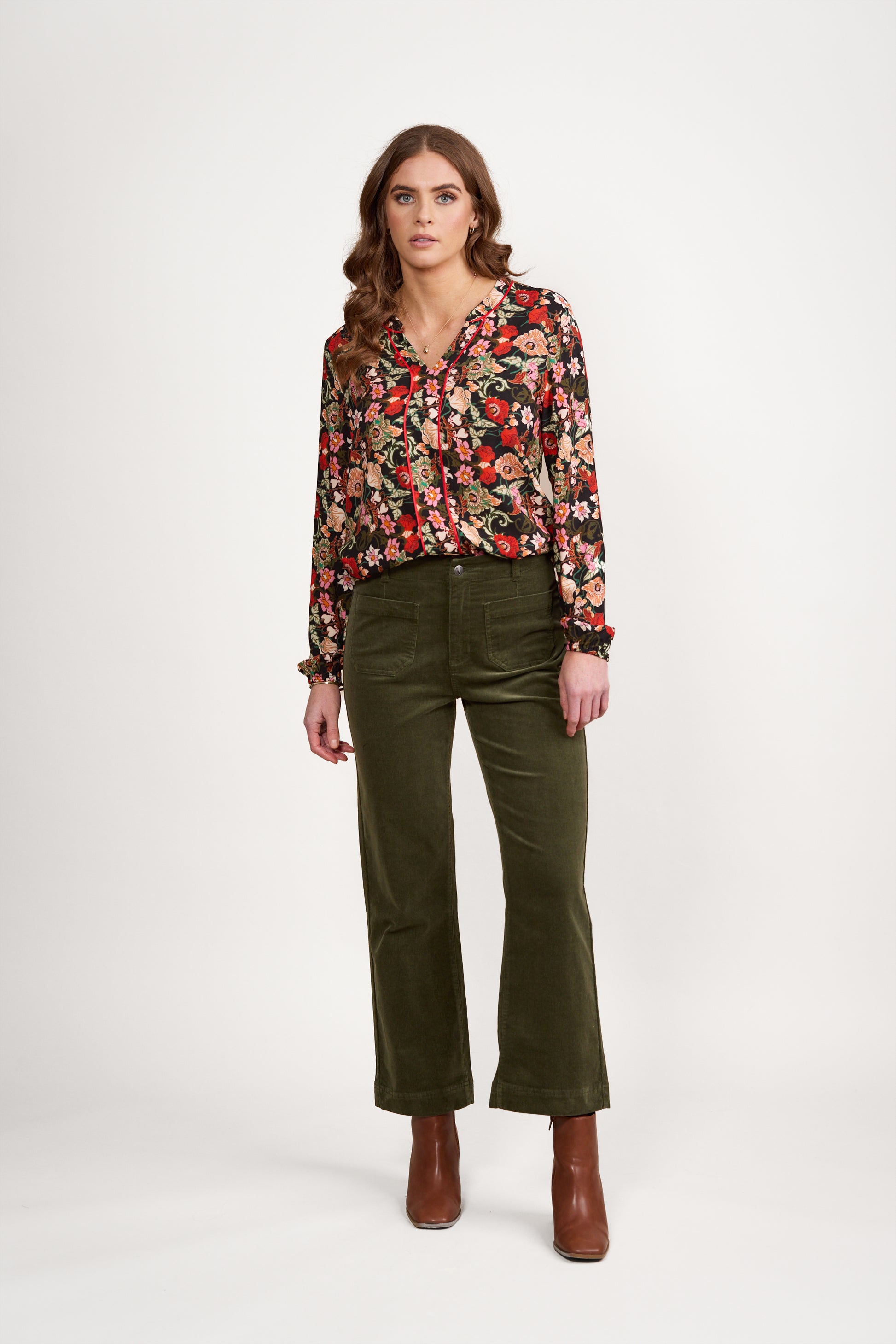 5995AM Deep Sage - Wide Leg Ankle Grazer Pant - Vassalli