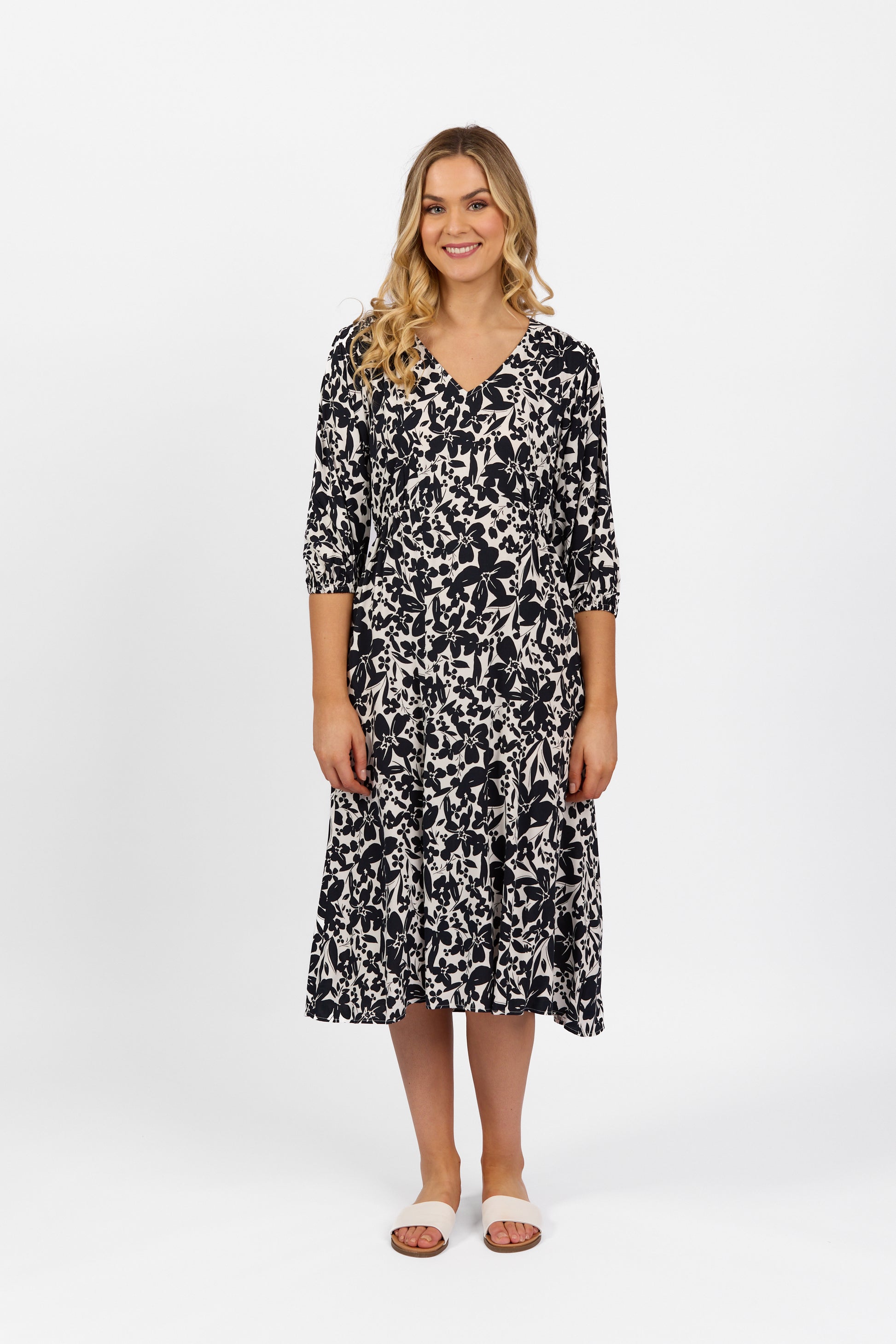 6105 Coco - V Neck Dress with Elbow Length Sleeve - Vassalli