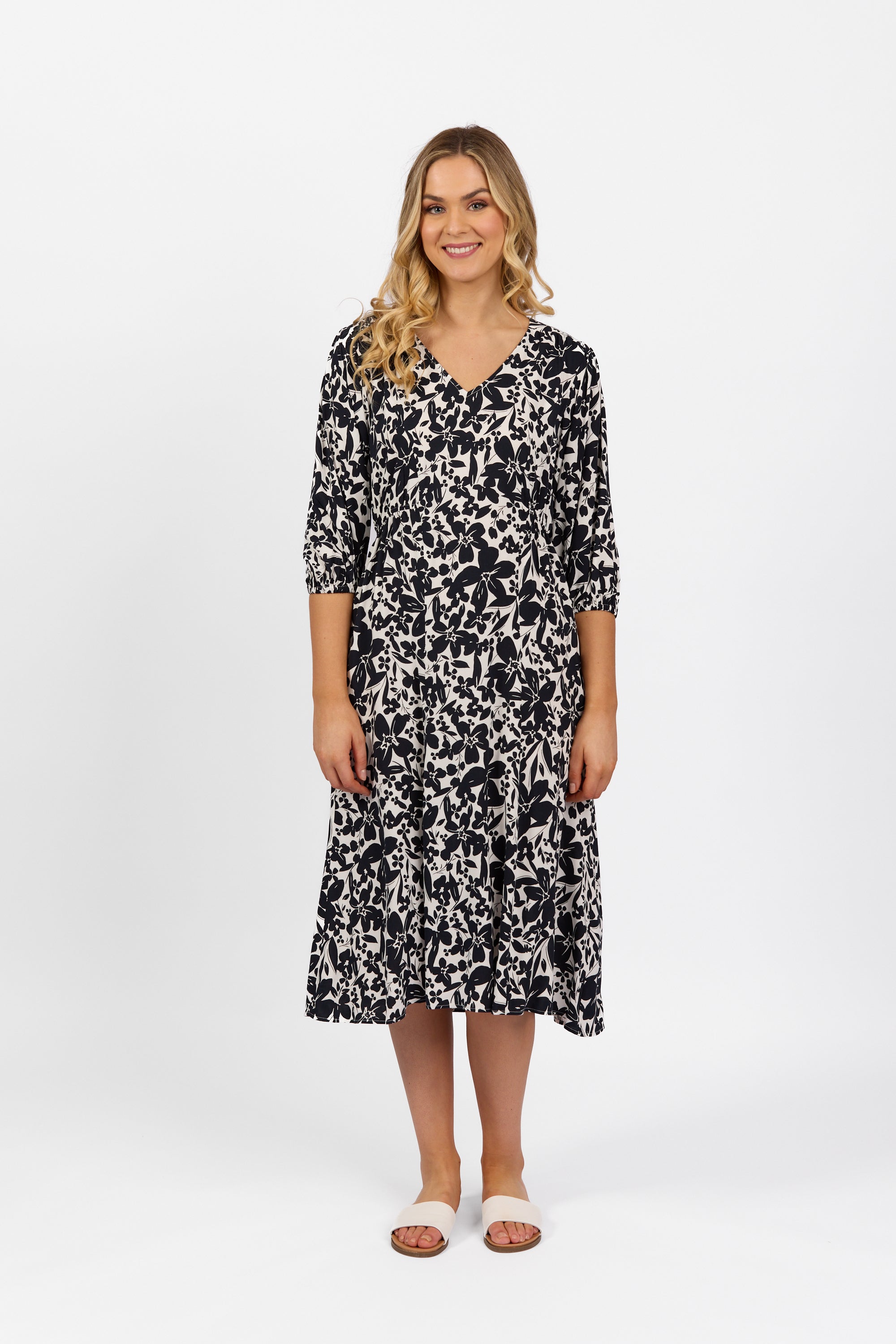 6105 Coco - V Neck Dress with Elbow Length Sleeve - Vassalli
