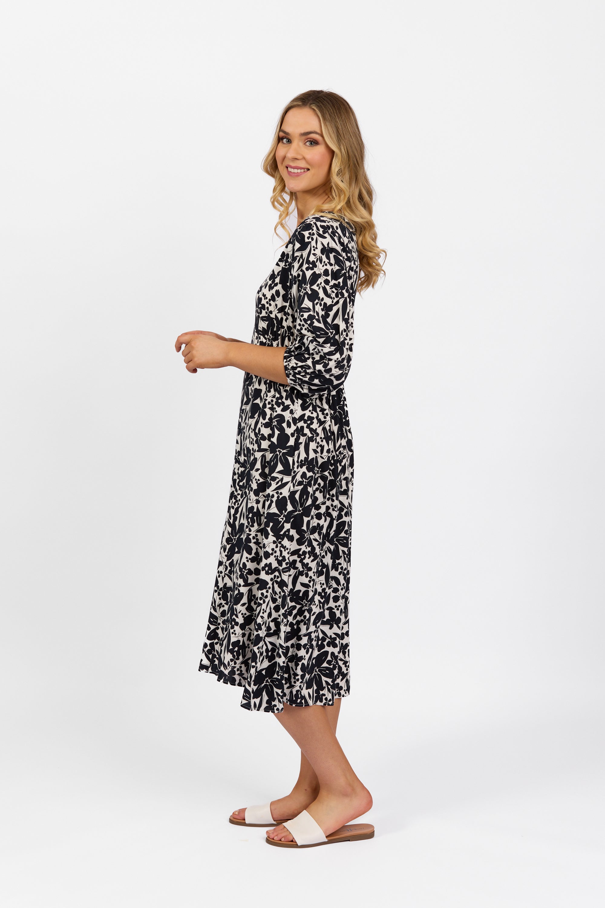 6105 Coco - V Neck Dress with Elbow Length Sleeve - Vassalli