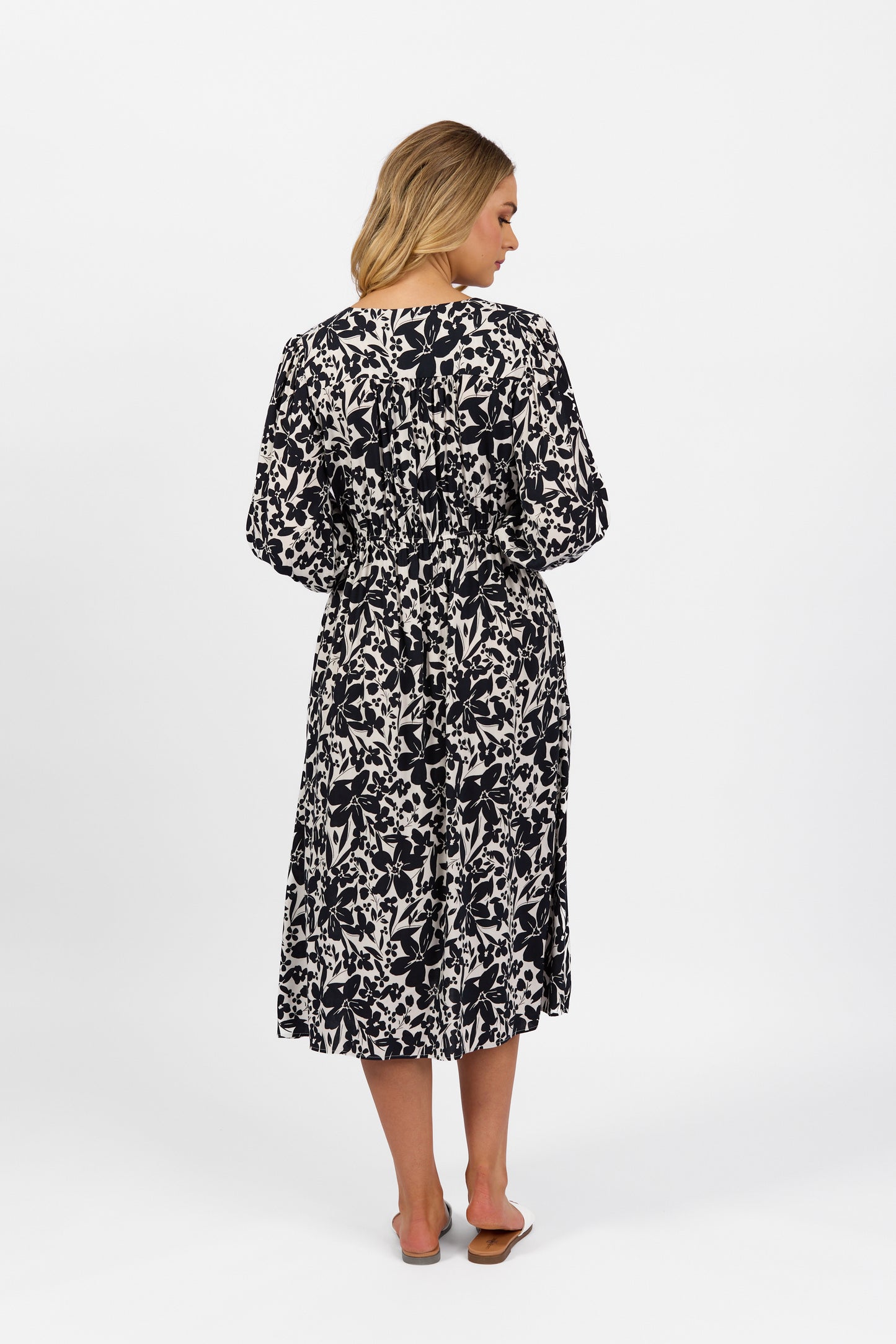 6105 Coco - V Neck Dress with Elbow Length Sleeve - Vassalli
