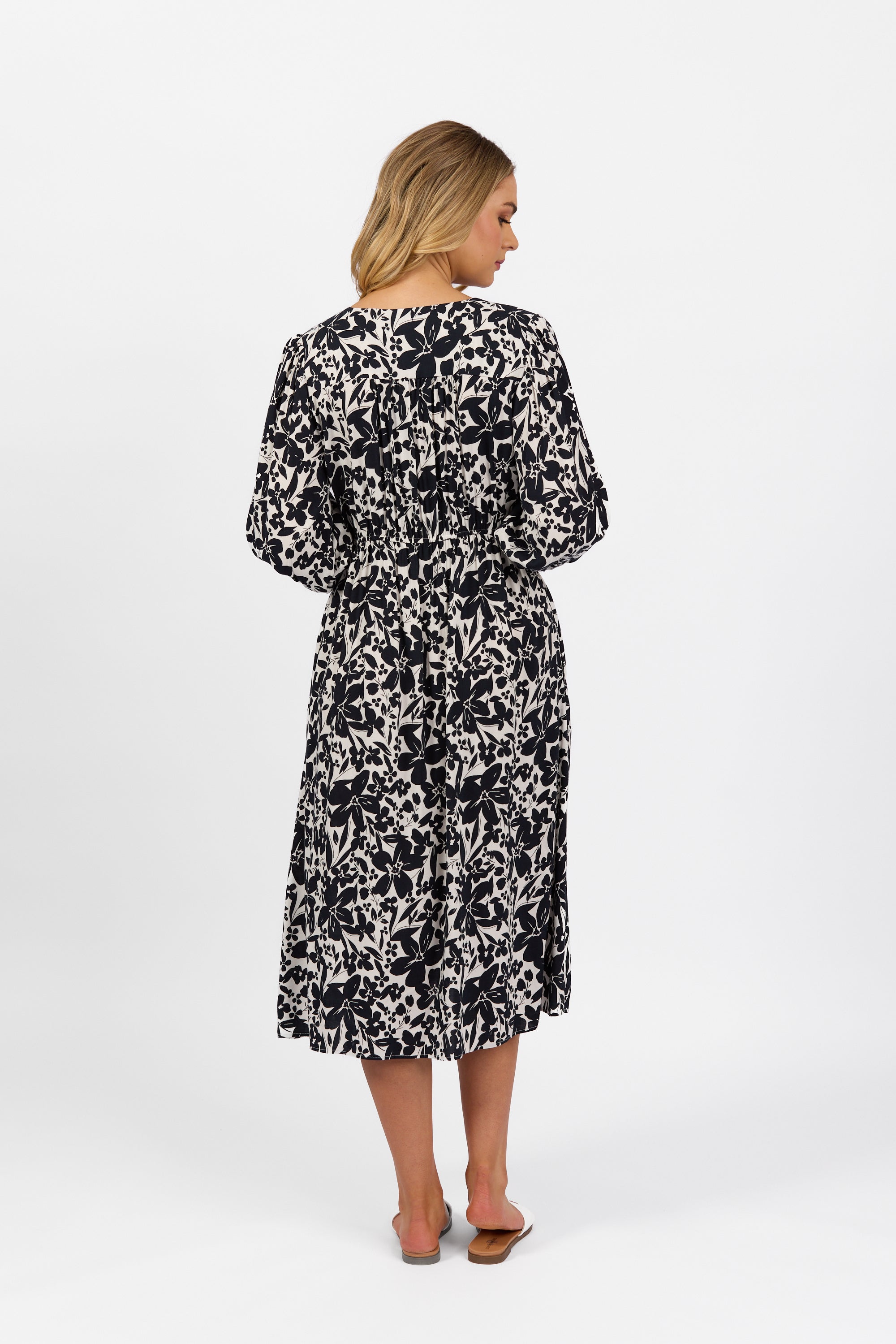 6105 Coco - V Neck Dress with Elbow Length Sleeve - Vassalli