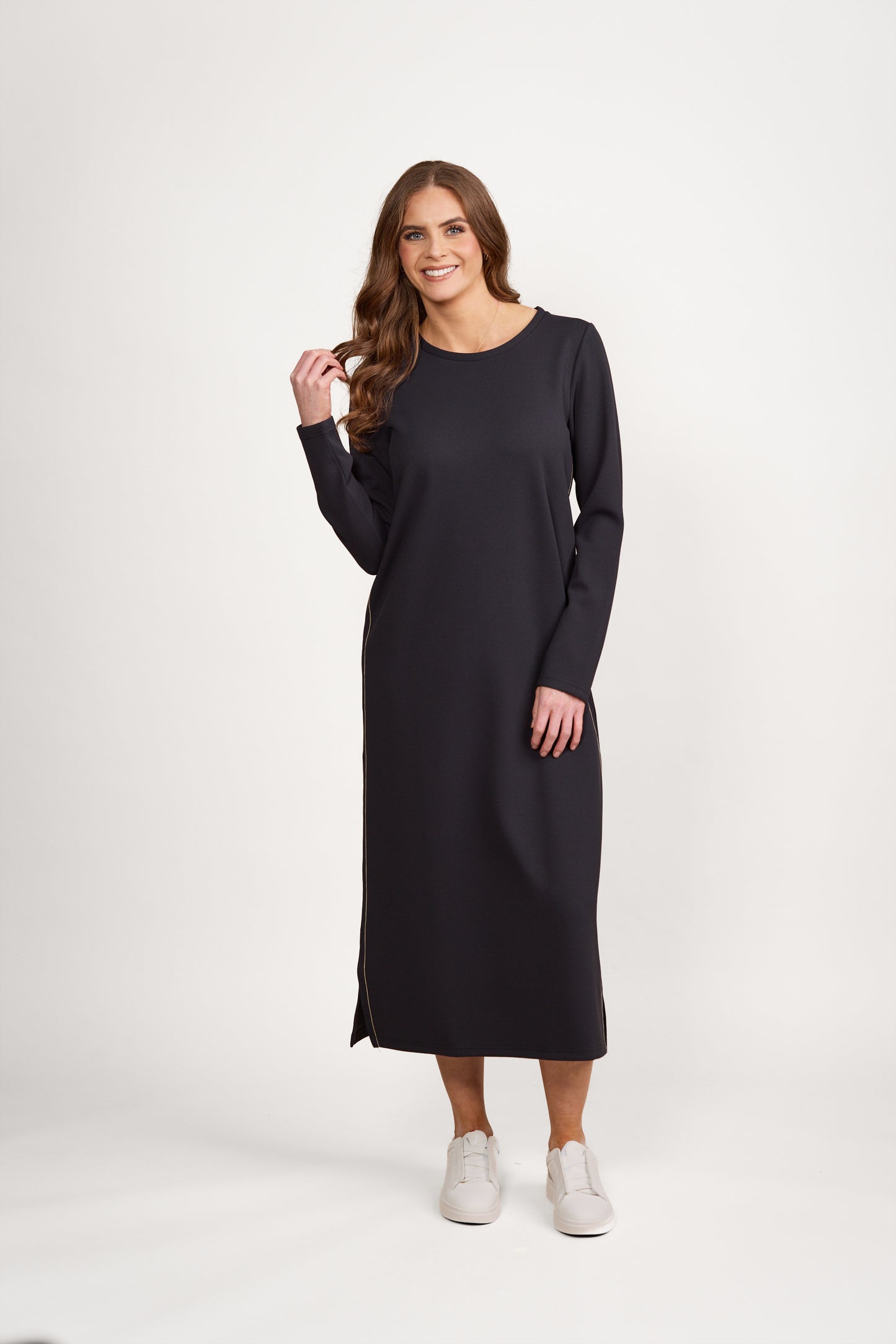 6110A Ink/Cream - Long Sleeve Knit Dress with Tie Back and Contrast Stitch Detail - Vassalli