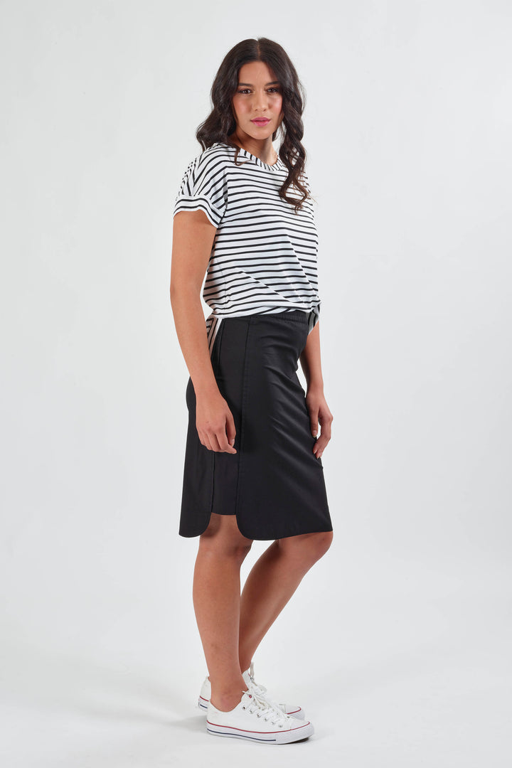7031P Black - Poplin Pull-On Comfort Skirt with Side Panel - Vassalli