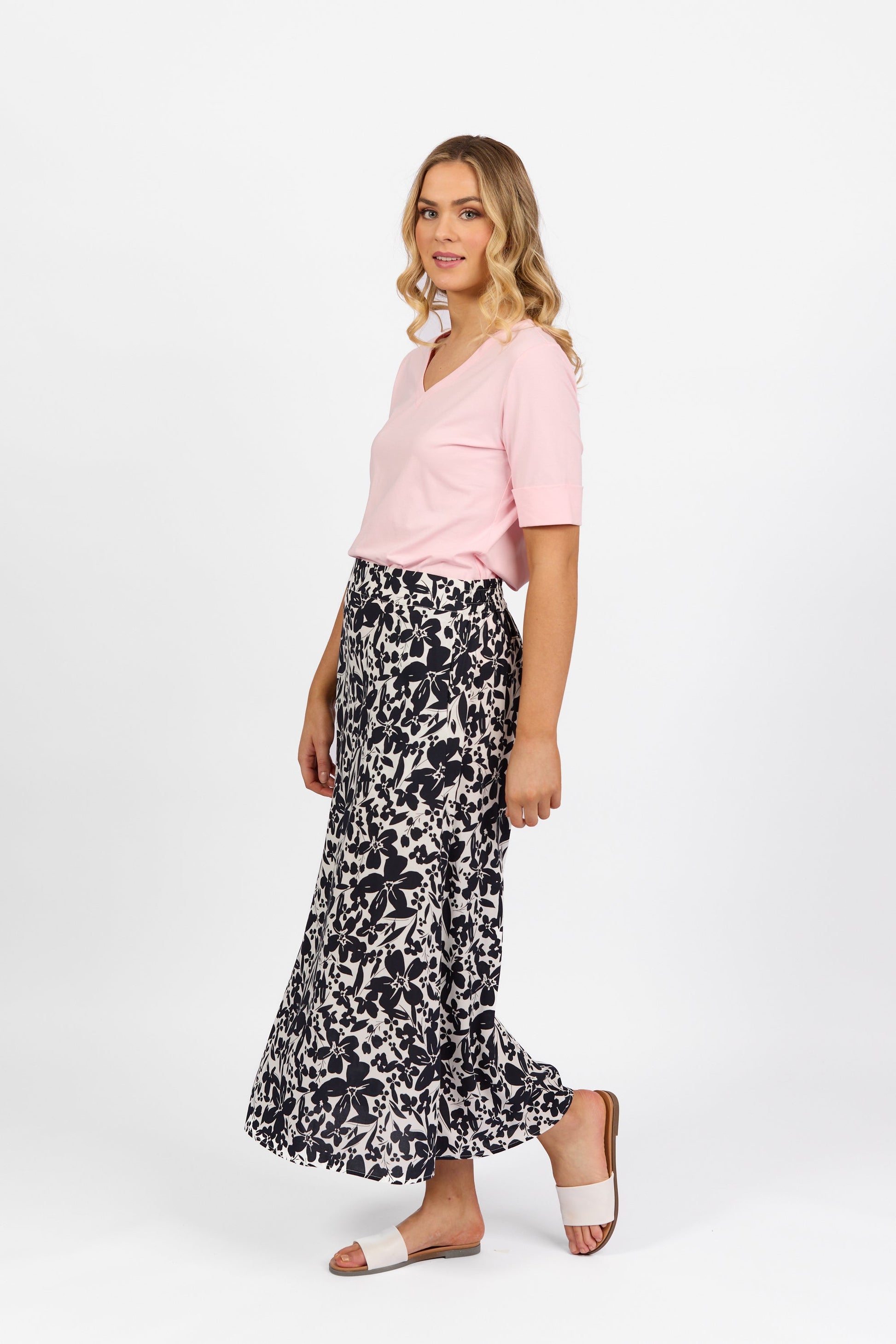 7057 Coco - Pull-On Long Skirt with Elastic Back Waistband - Vassalli